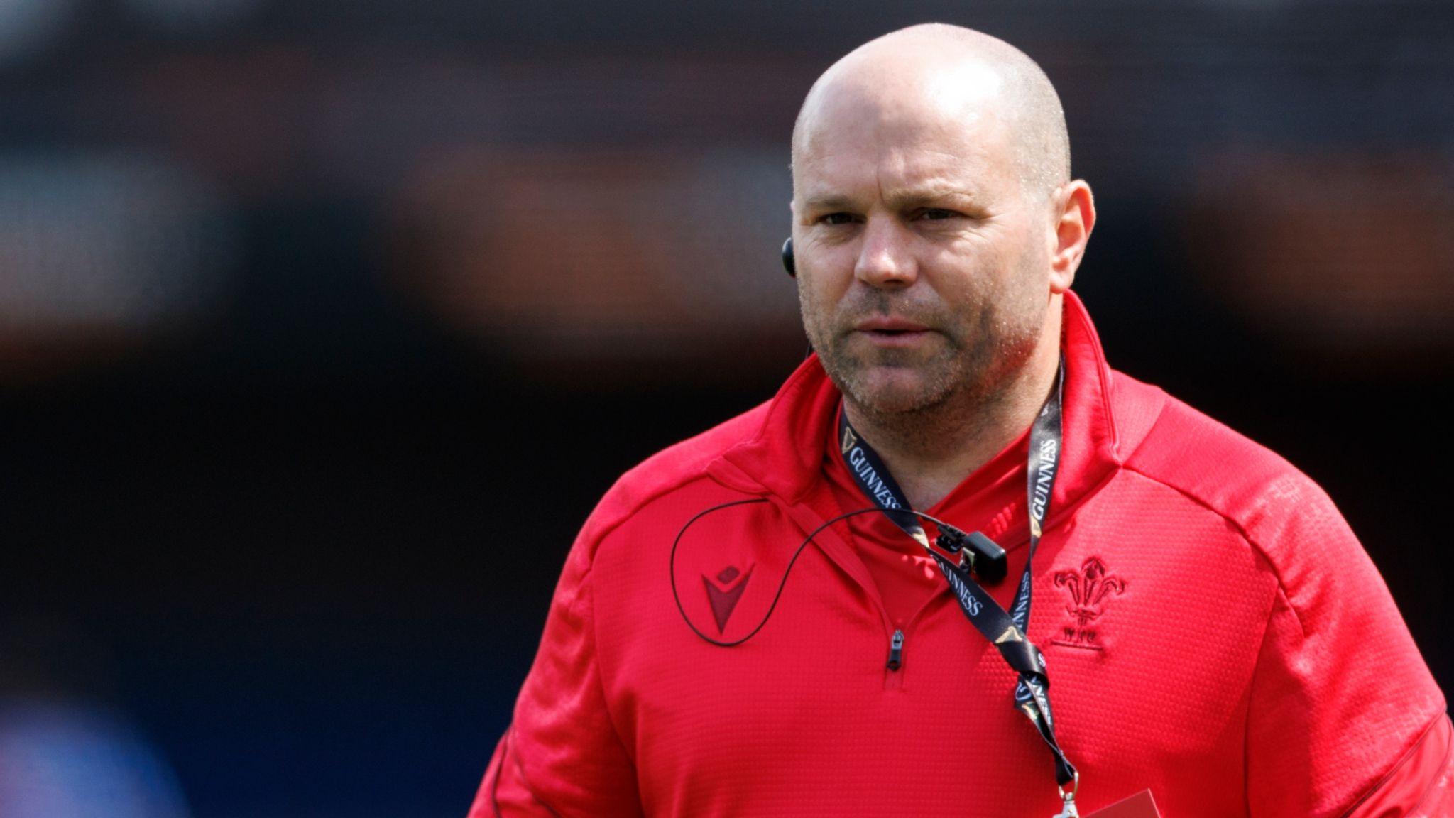 Sean Lynn a red Wales training top