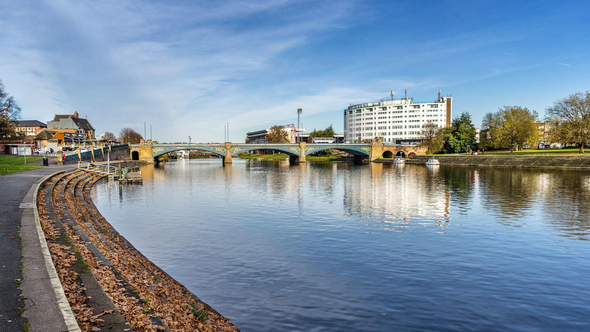 Trent Bridge and the River Trent