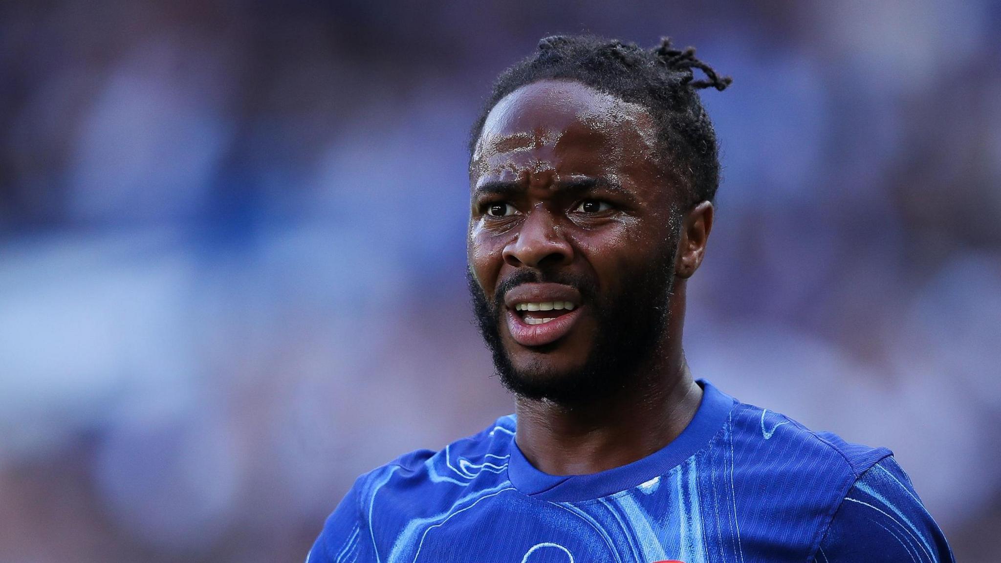 Raheem Sterling playing for Chelsea