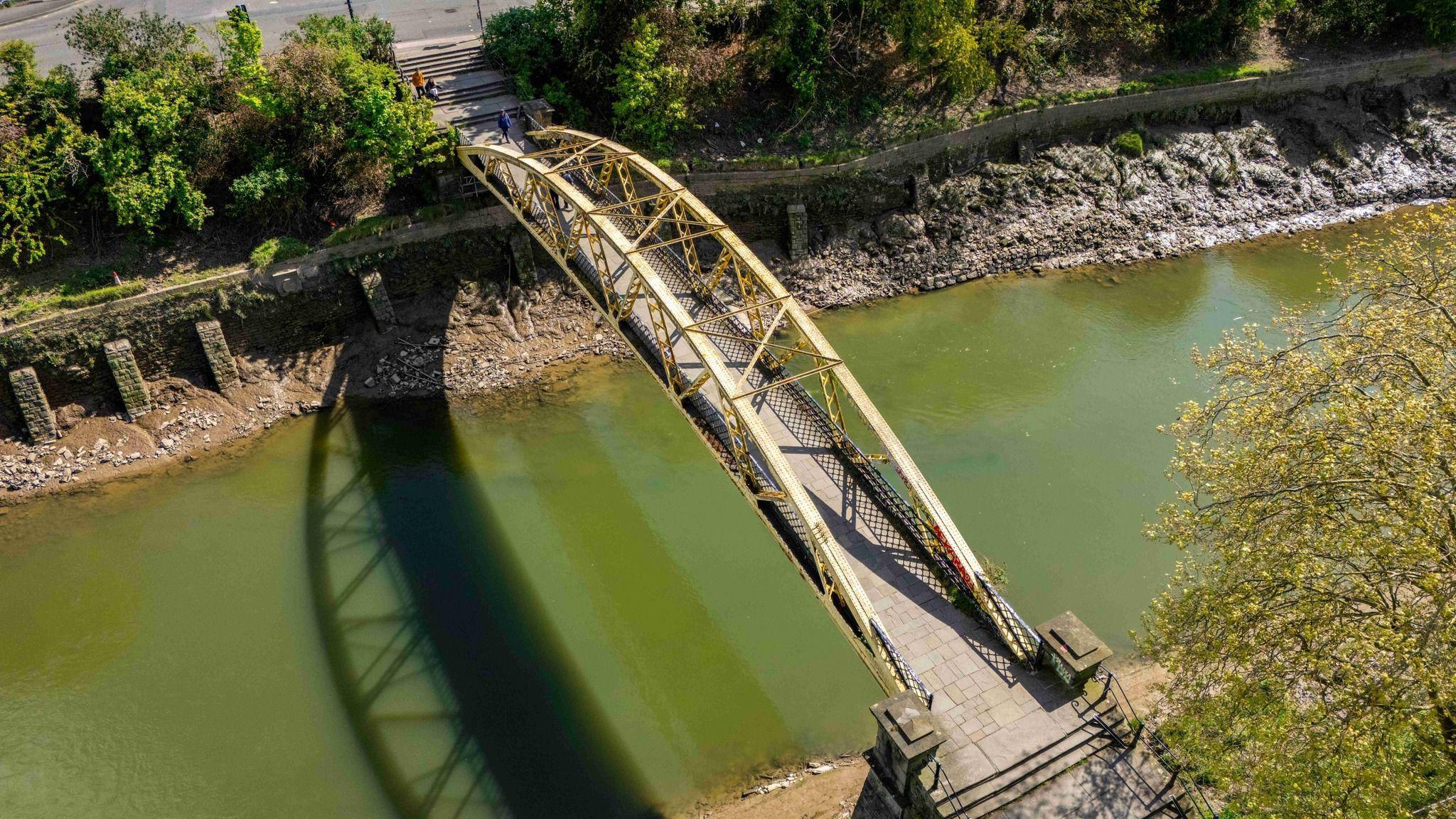 The banana bridge