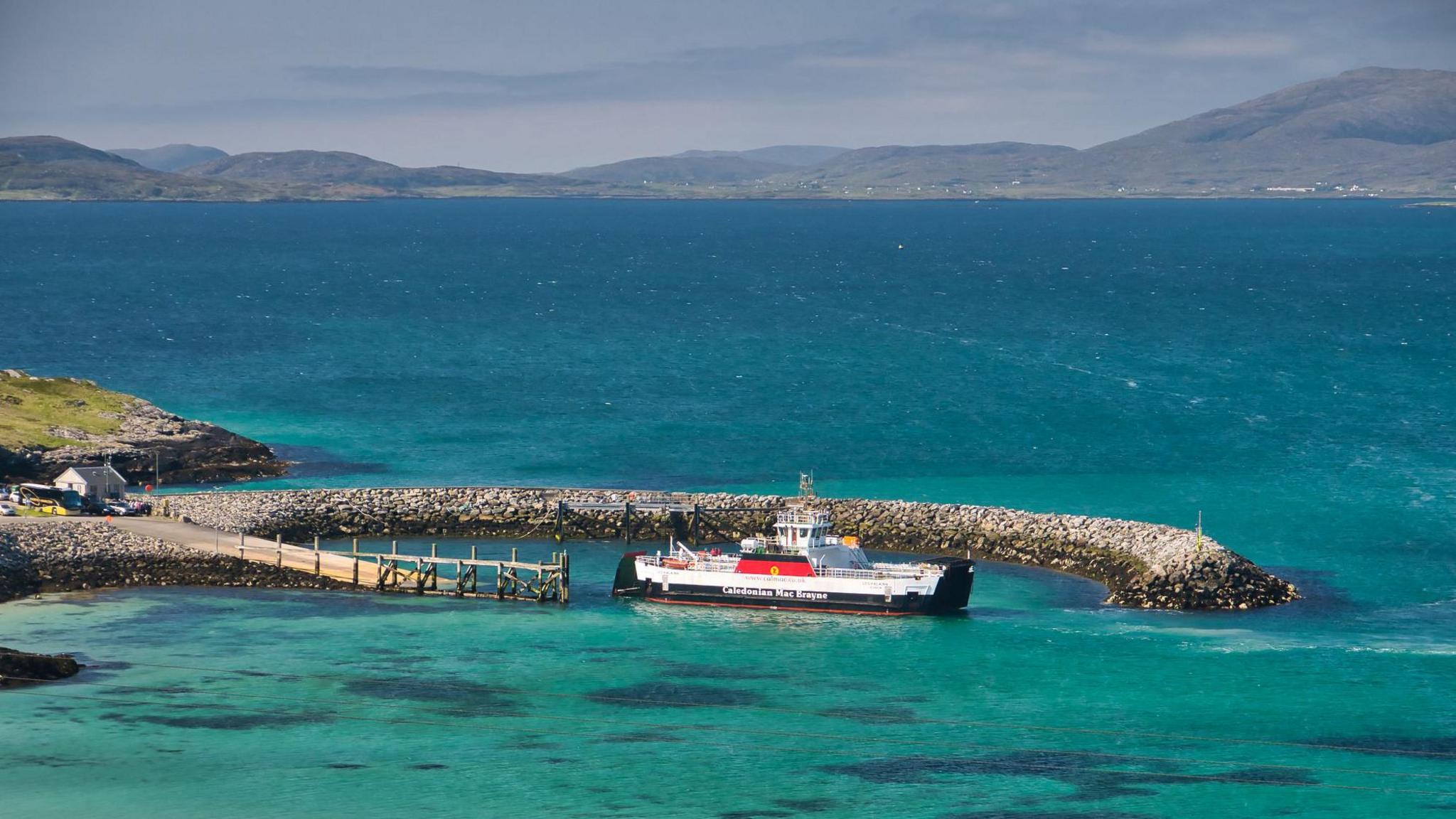 Bàta-aiseig ann an Èiriosgaidh