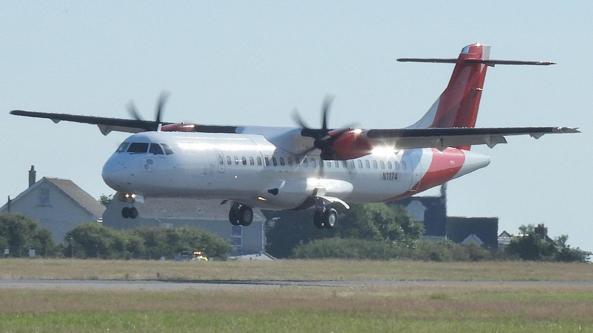 The ATR landing in Guernsey 