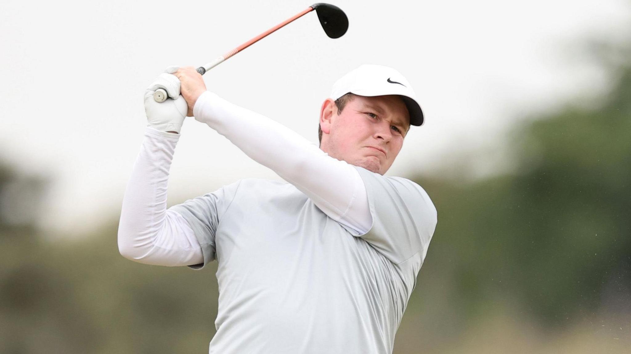 Bob MacIntyre shares the lead in pursuit of a second Scottish Open title