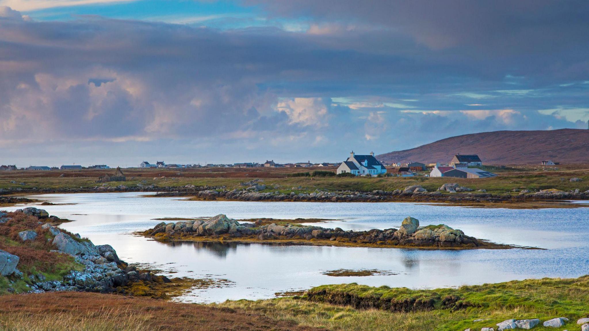 Sealladh faisg air Loch Baghasdail