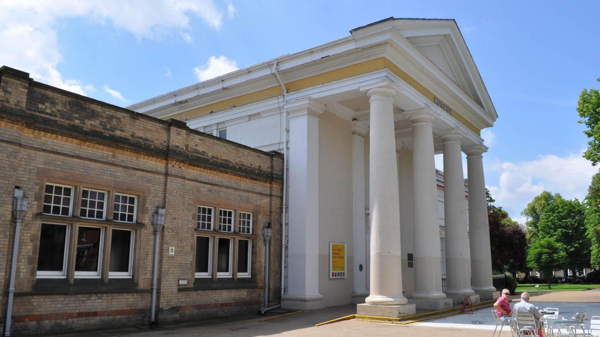 Leicester Museum exterior