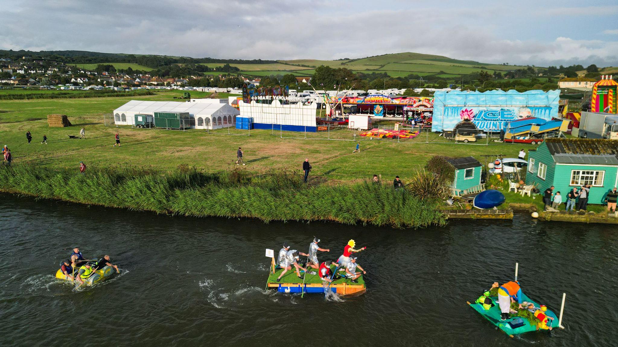 Solo Port Solo Starboard on the river. It has men stood in tin foil wrapped costumes drifting down the river.