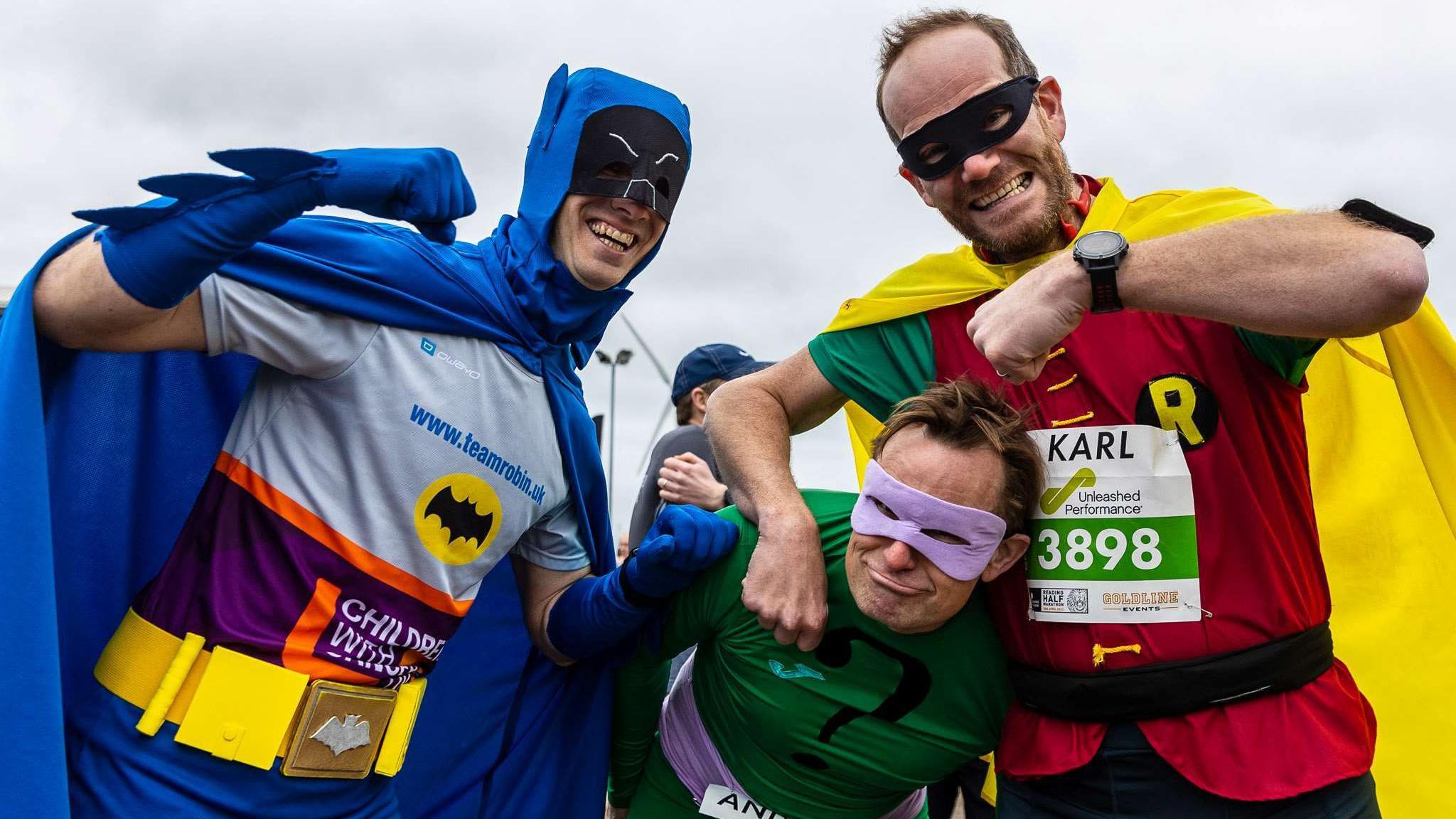 2023 Runners in fancy dress for charity