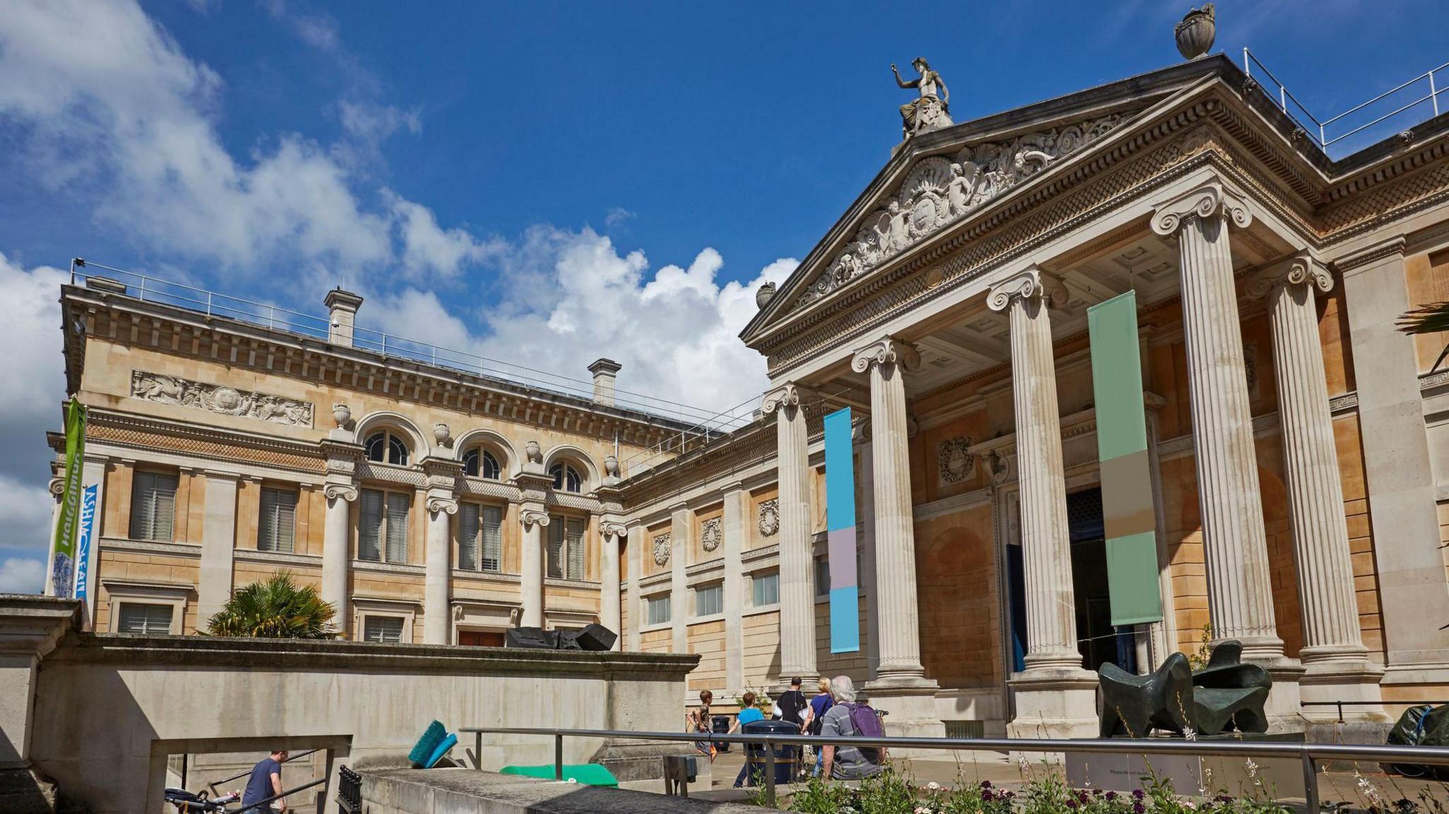 The Ashmolean museum photographed on a cloudy day.