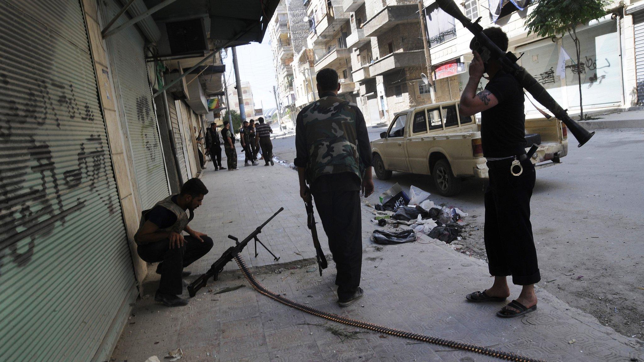 Free Syrian Army soldiers during clashes with government forces in Aleppo