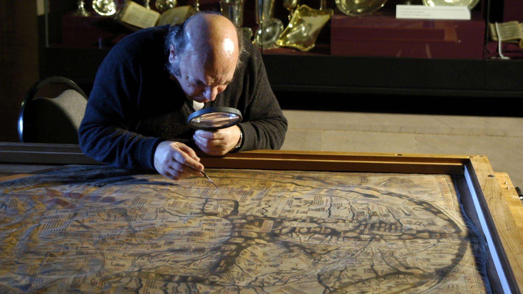 Mappa Mundi is examined by Dr Christopher Clarkson