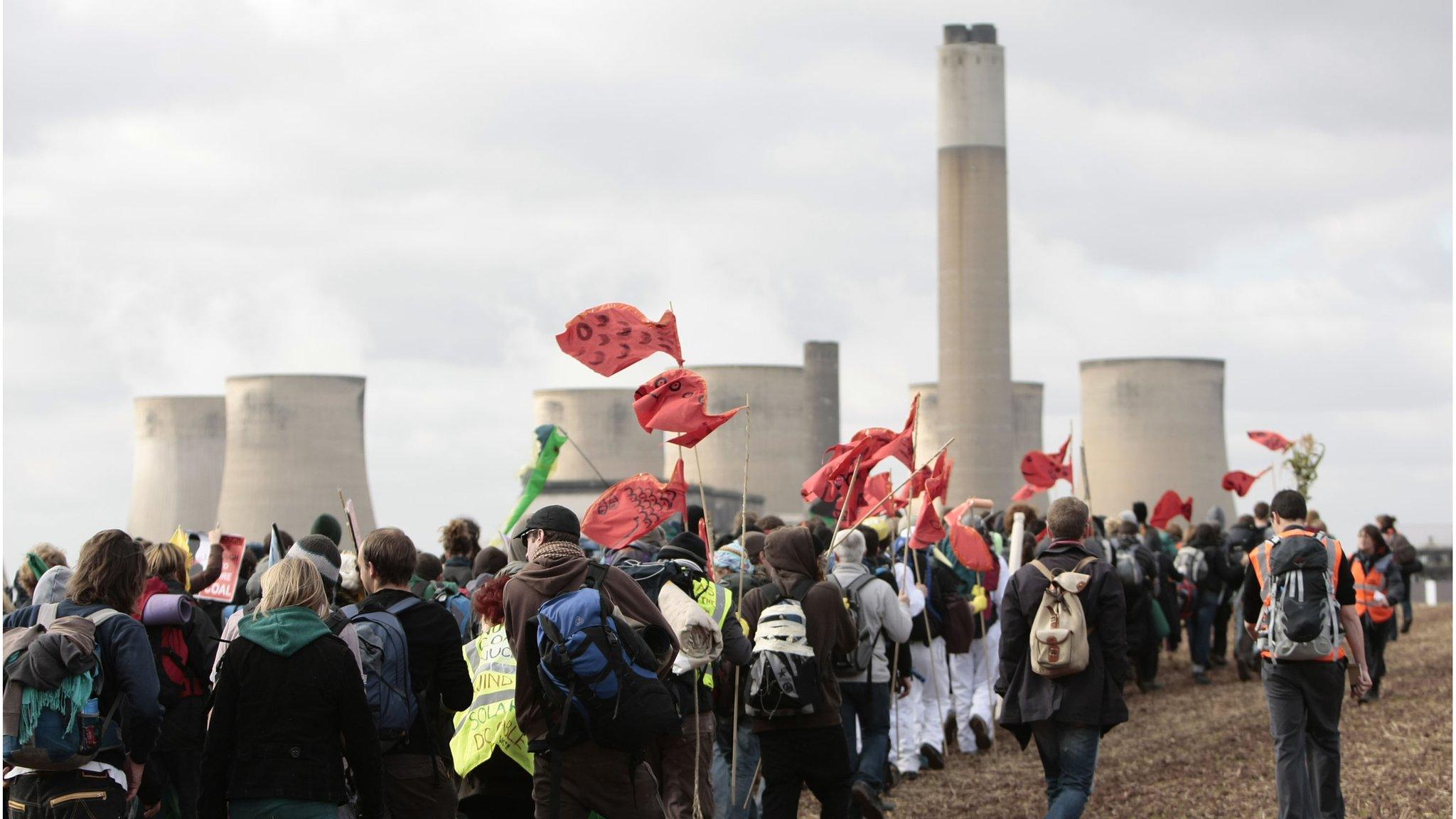 Climate protesters at Ratcliffe on Soar