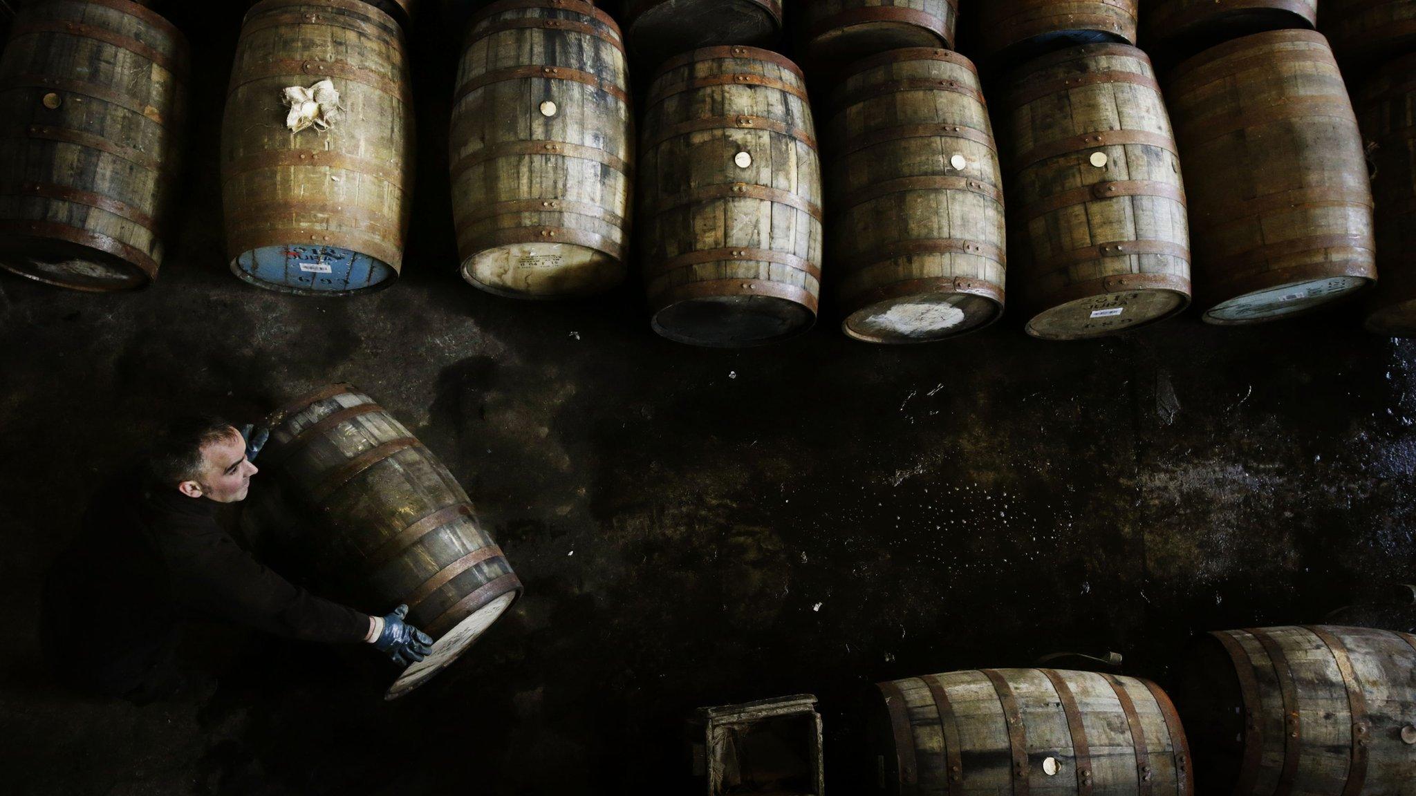 Whisky barrels