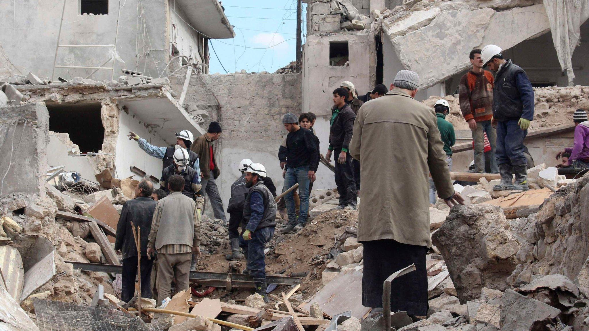 Bombed scene in Aleppo's Maadi neighbourhood on 29 January 2014