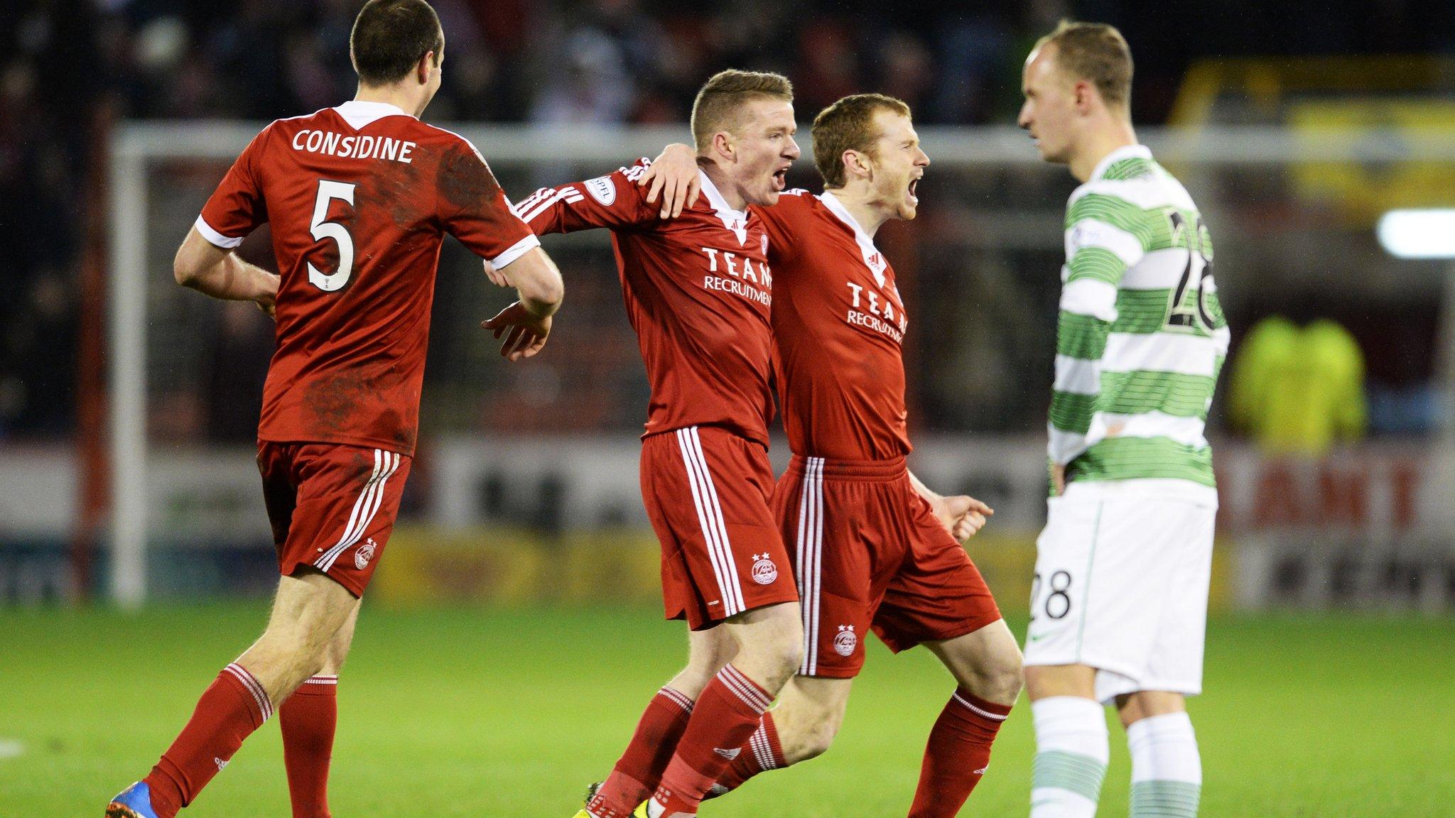 Aberdeen players celebrating