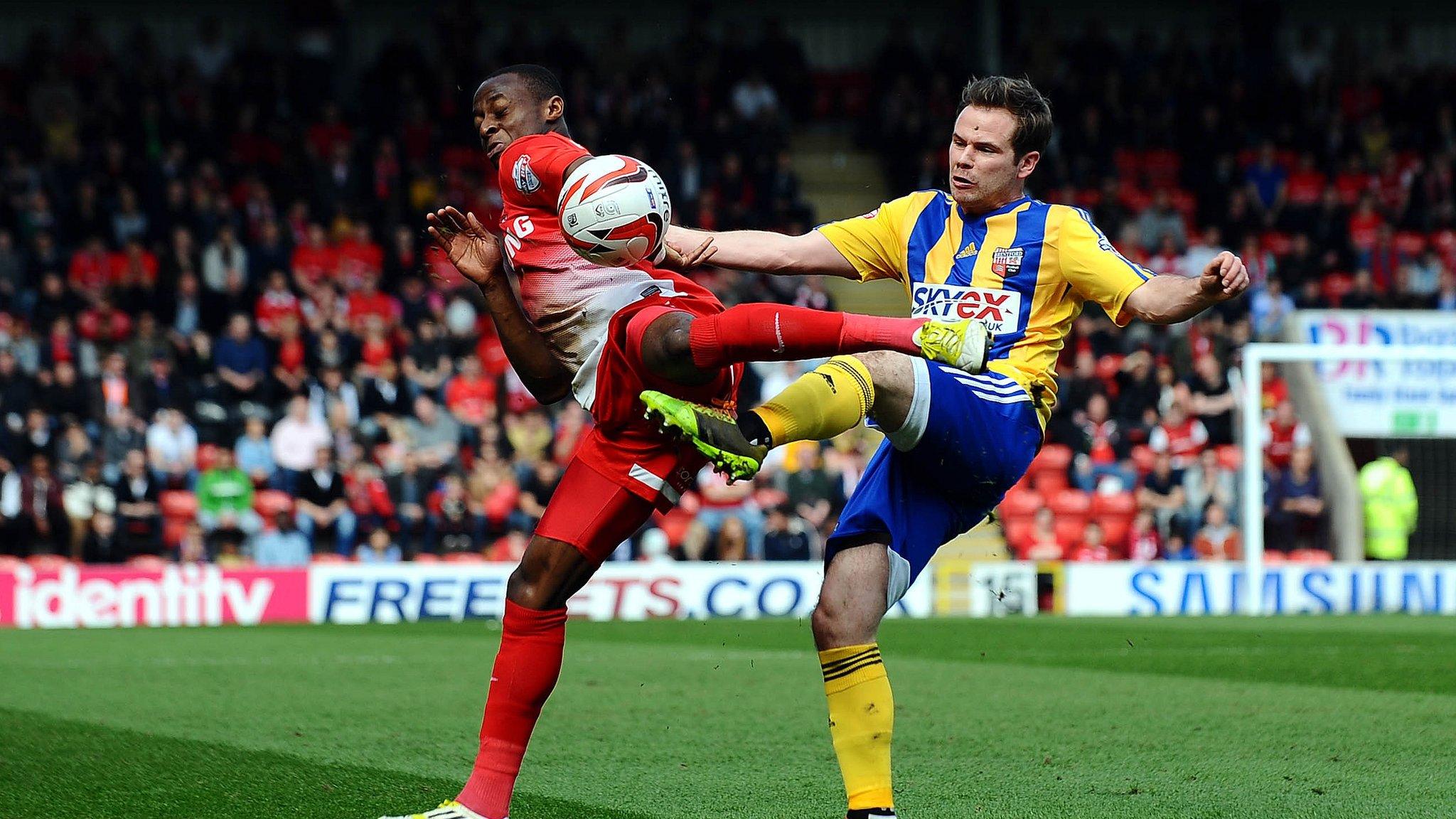 Leyton Orient v Brentford