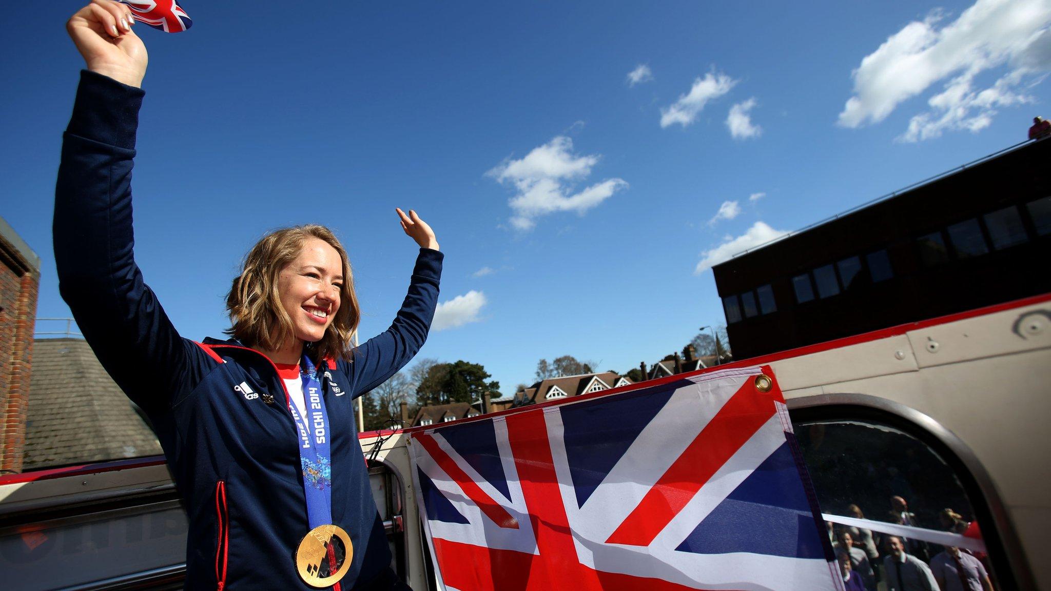 Lizzy Yarnold bus parade