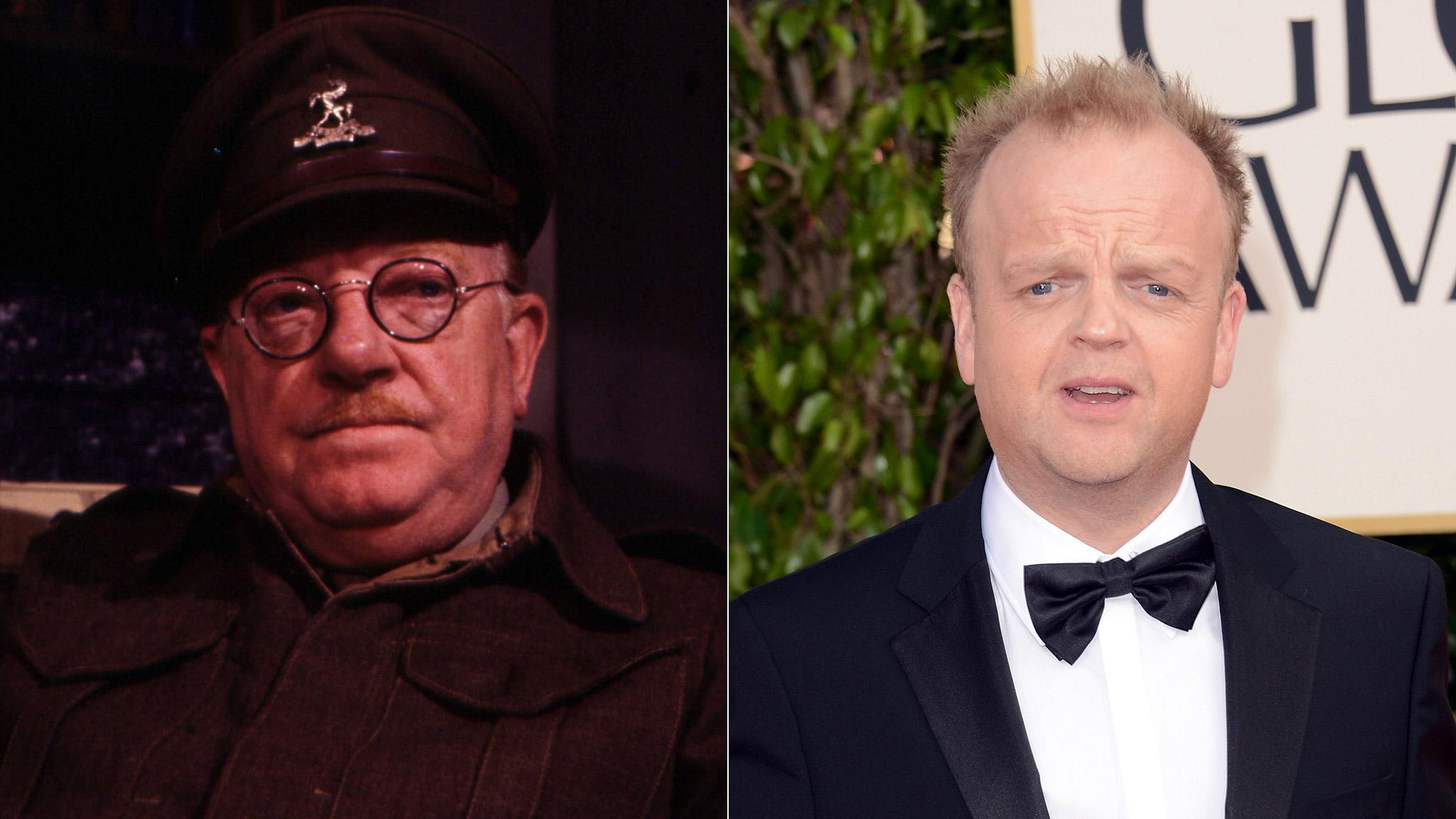 Arthur Lowe as Captain Mainwearing (left) and Toby Jones