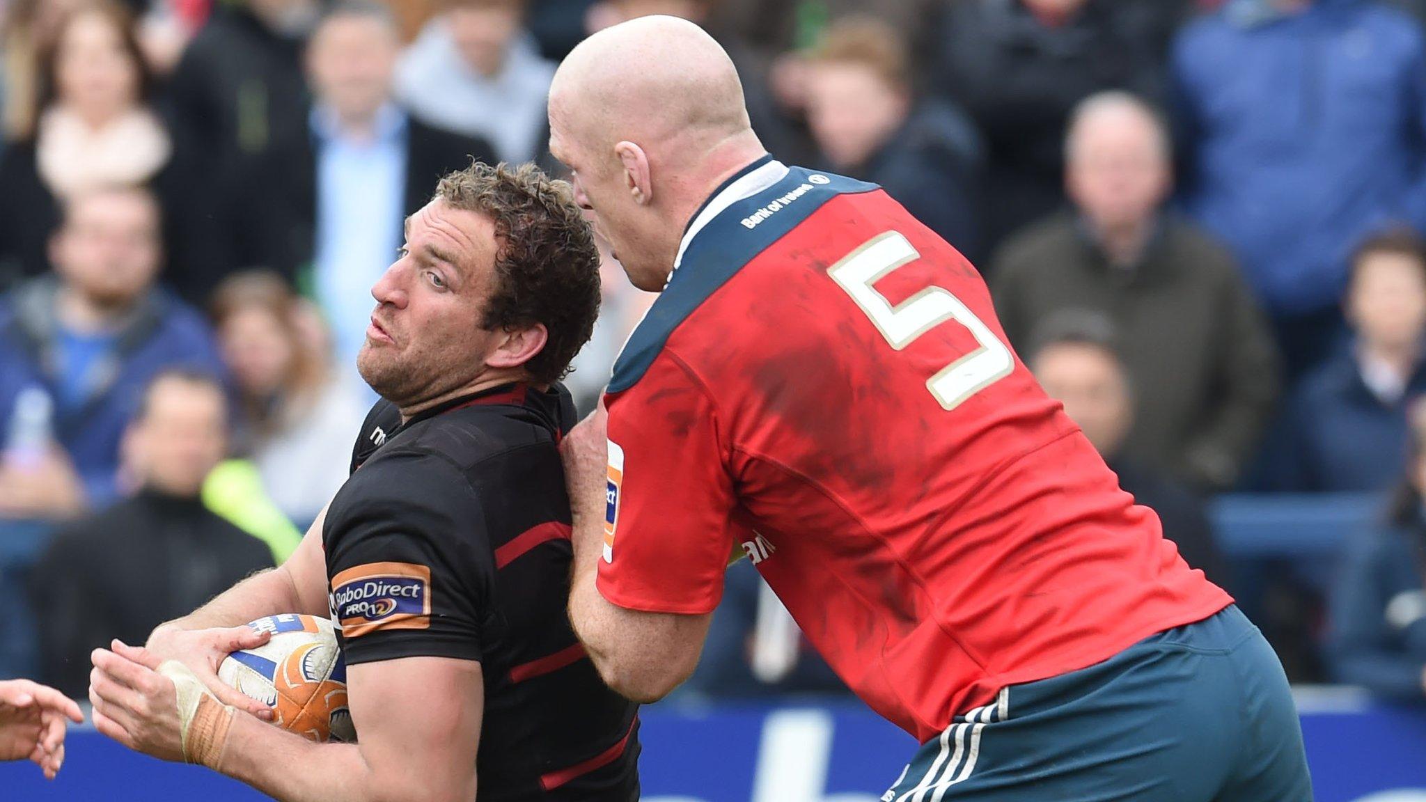 Paul O'Connell grapples with Edinburgh's Mike Coman