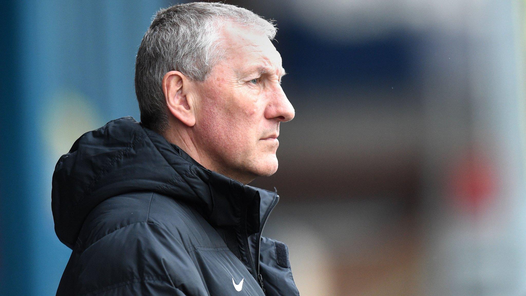 Hibernian manager Terry Butcher