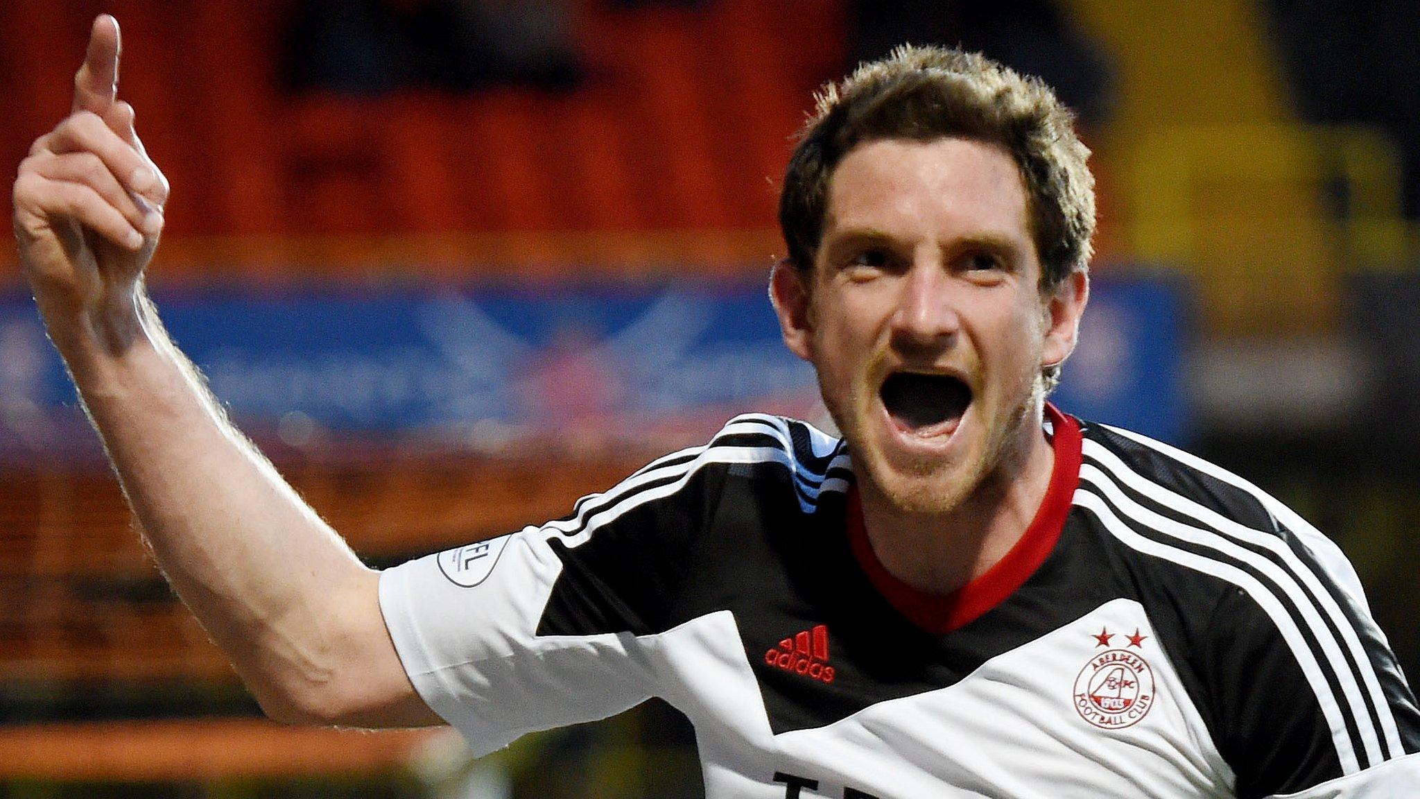 Aberdeen striker Scott Vernon celebrating