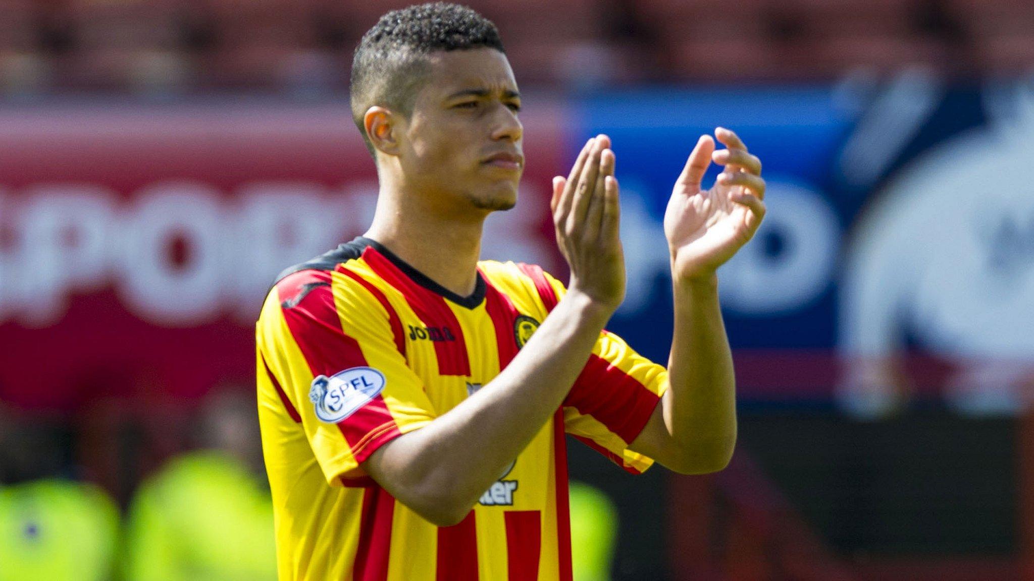 Lyle Taylor playing for Partick Thistle