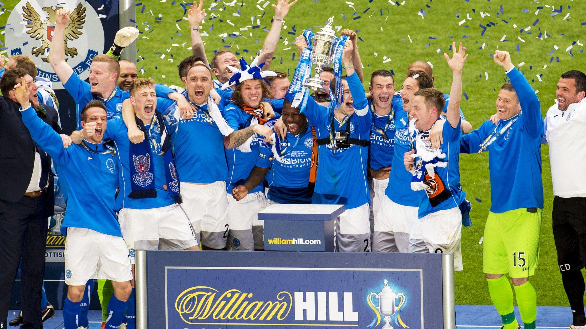 St Johnstone players celebrate with the Scottish Cup