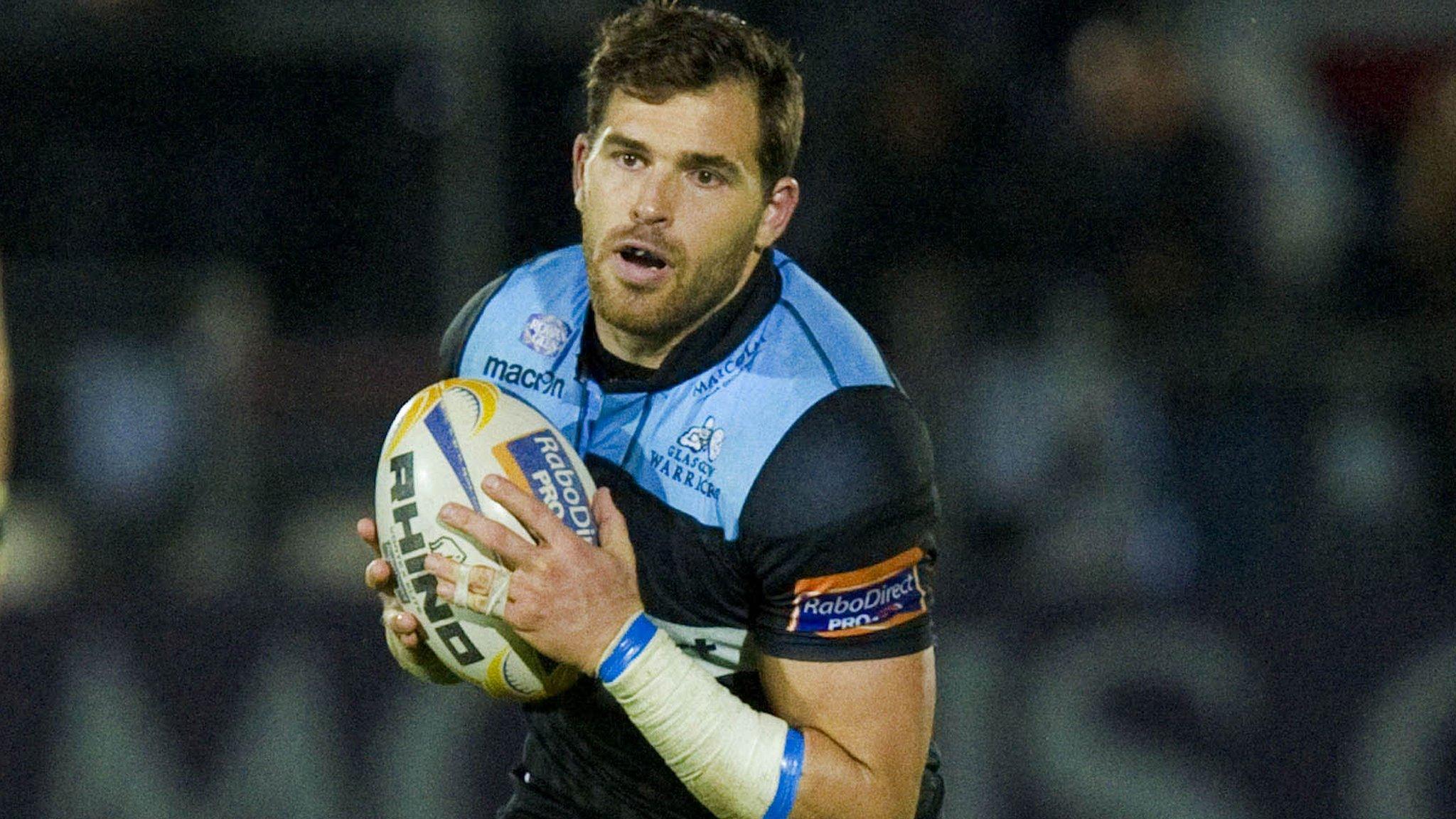 Glasgow winger Sean Lamont