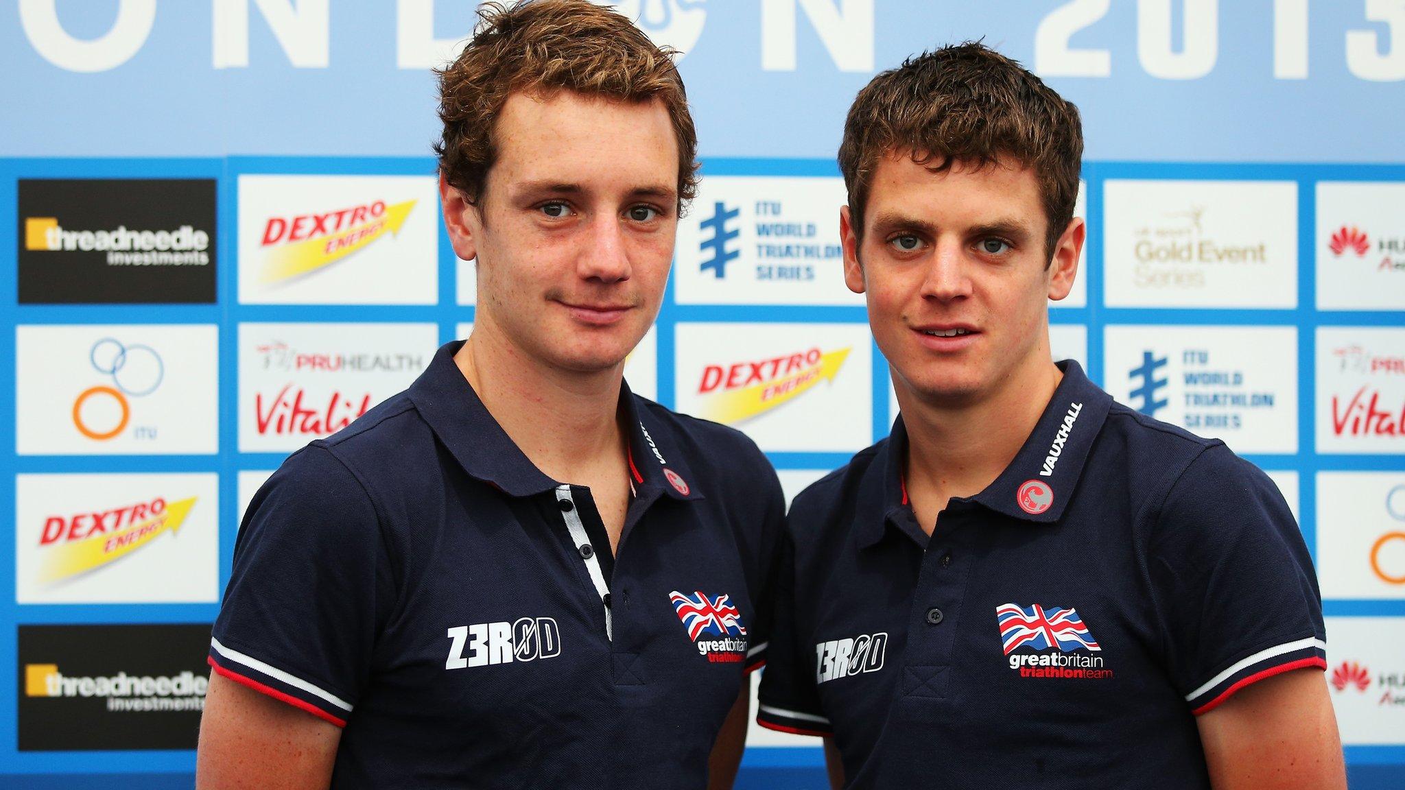 Brothers Alistair and Jonathan Brownlee