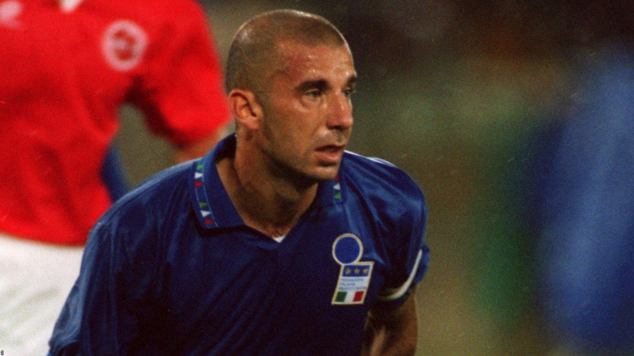 Former Italy striker Gianluca Vialli