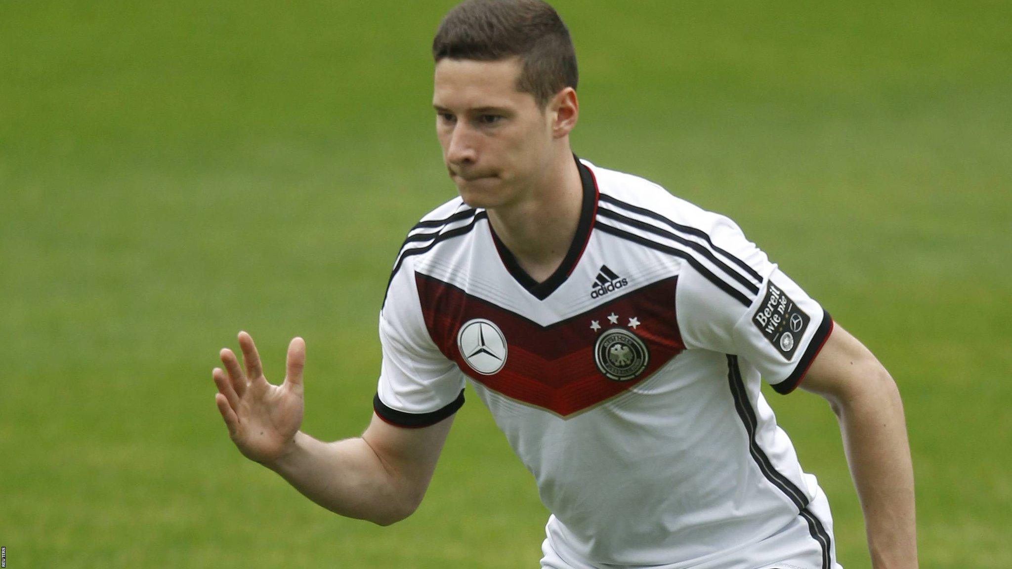 Germany midfielder Julian Draxler