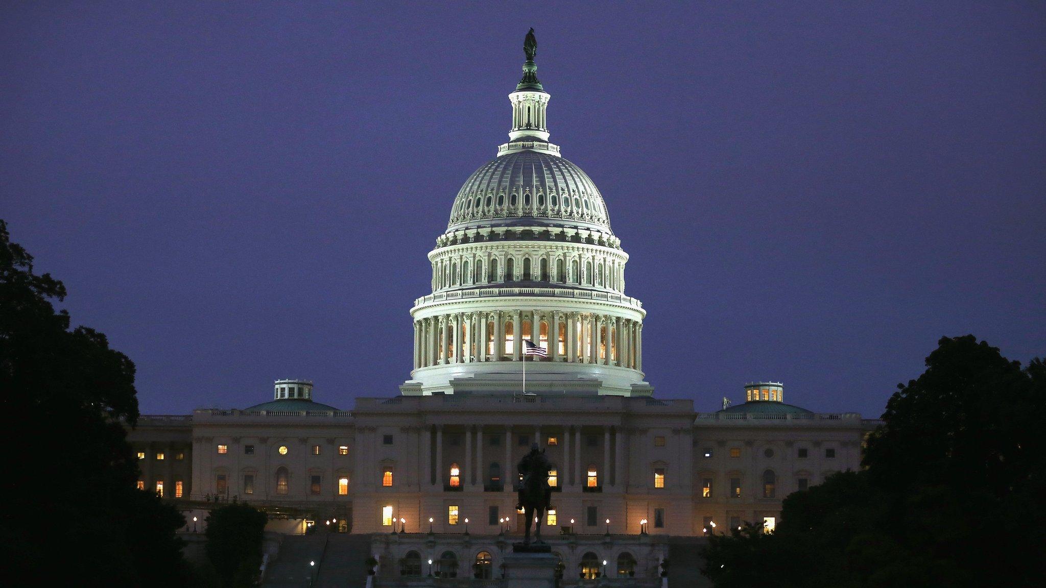 The US capitol building (June 2014)