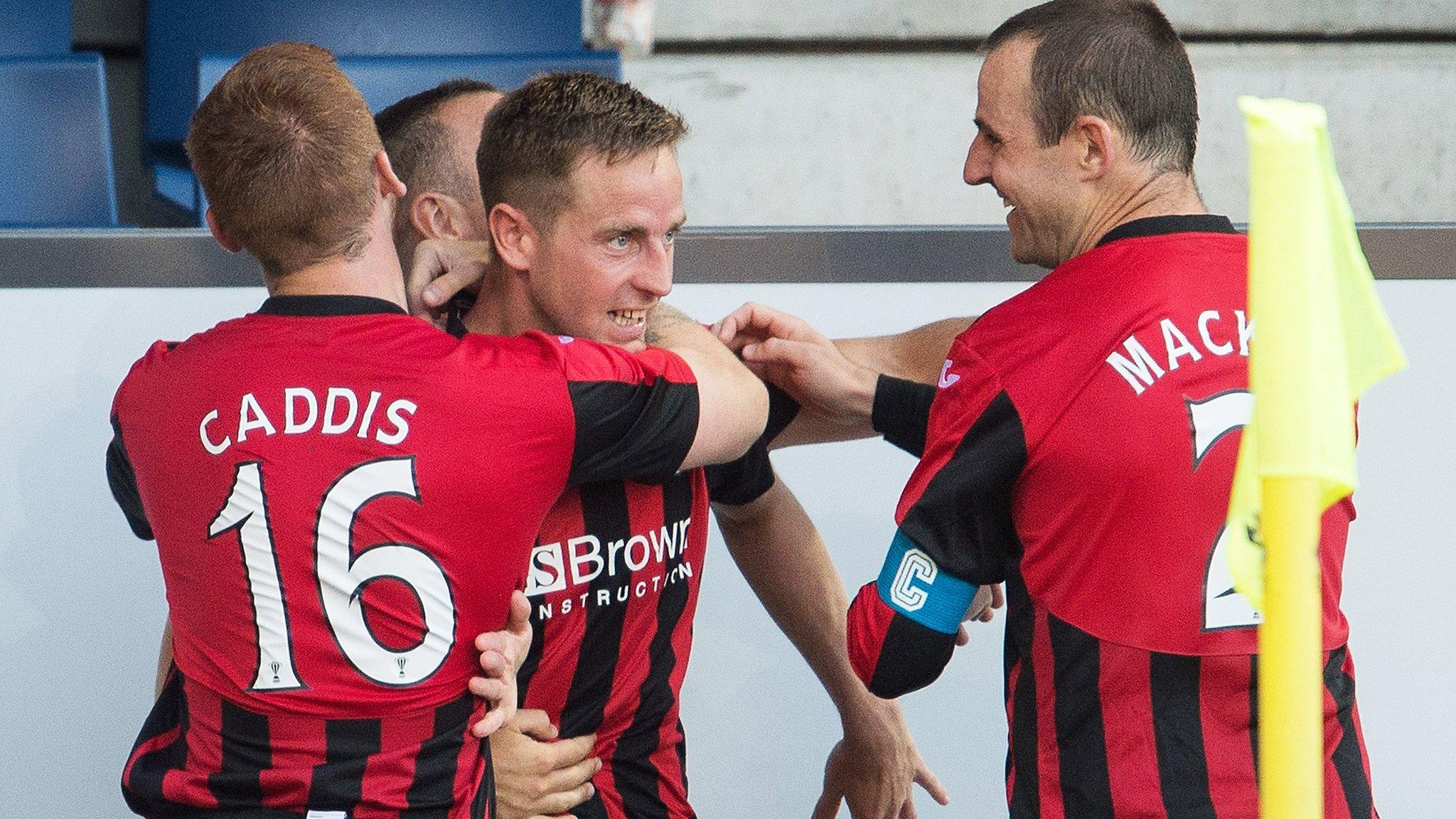 Steven MacLean celebrates his 47th minute strike for St Johnstone