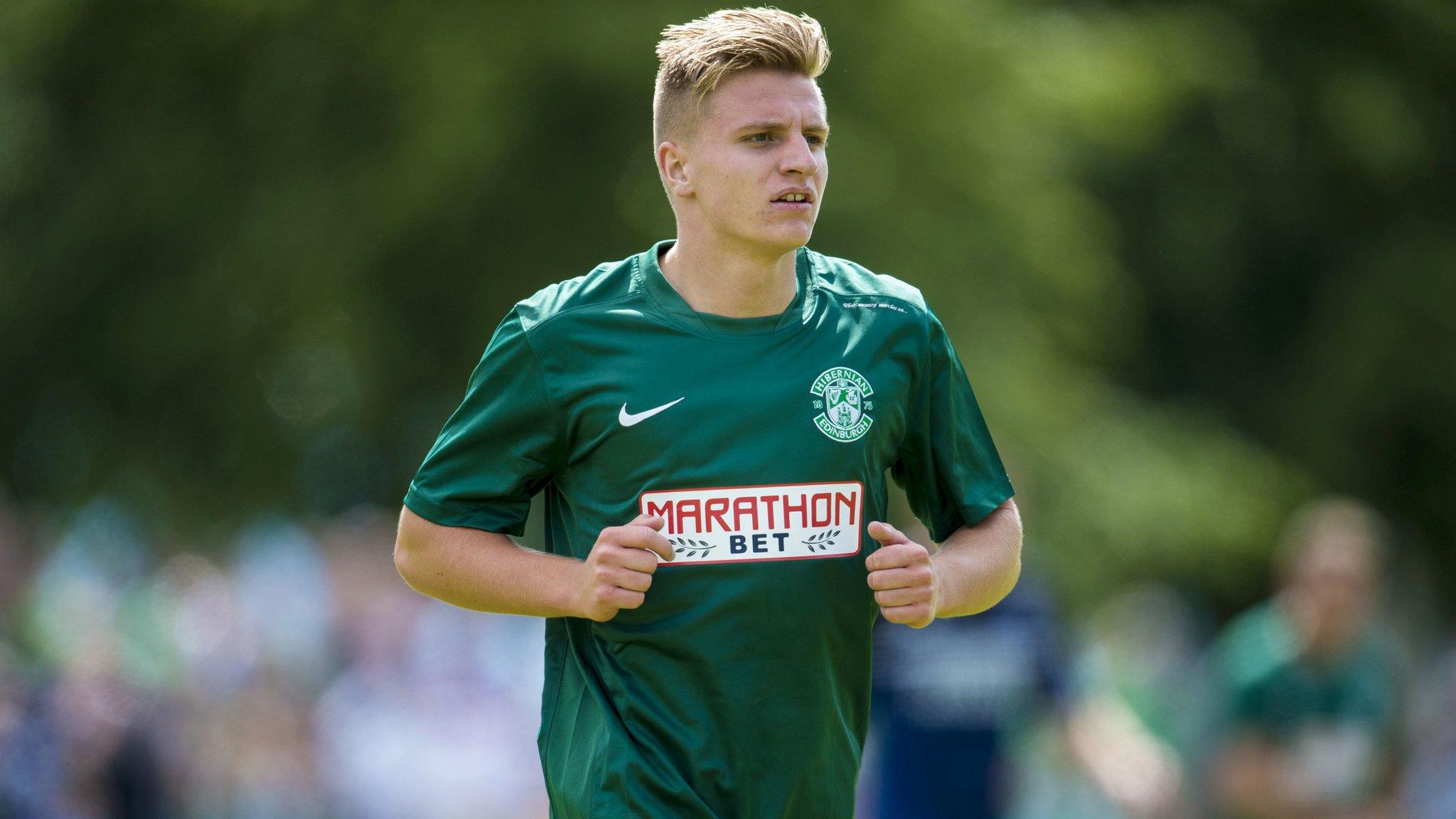 Hibernian forward Jason Cummings