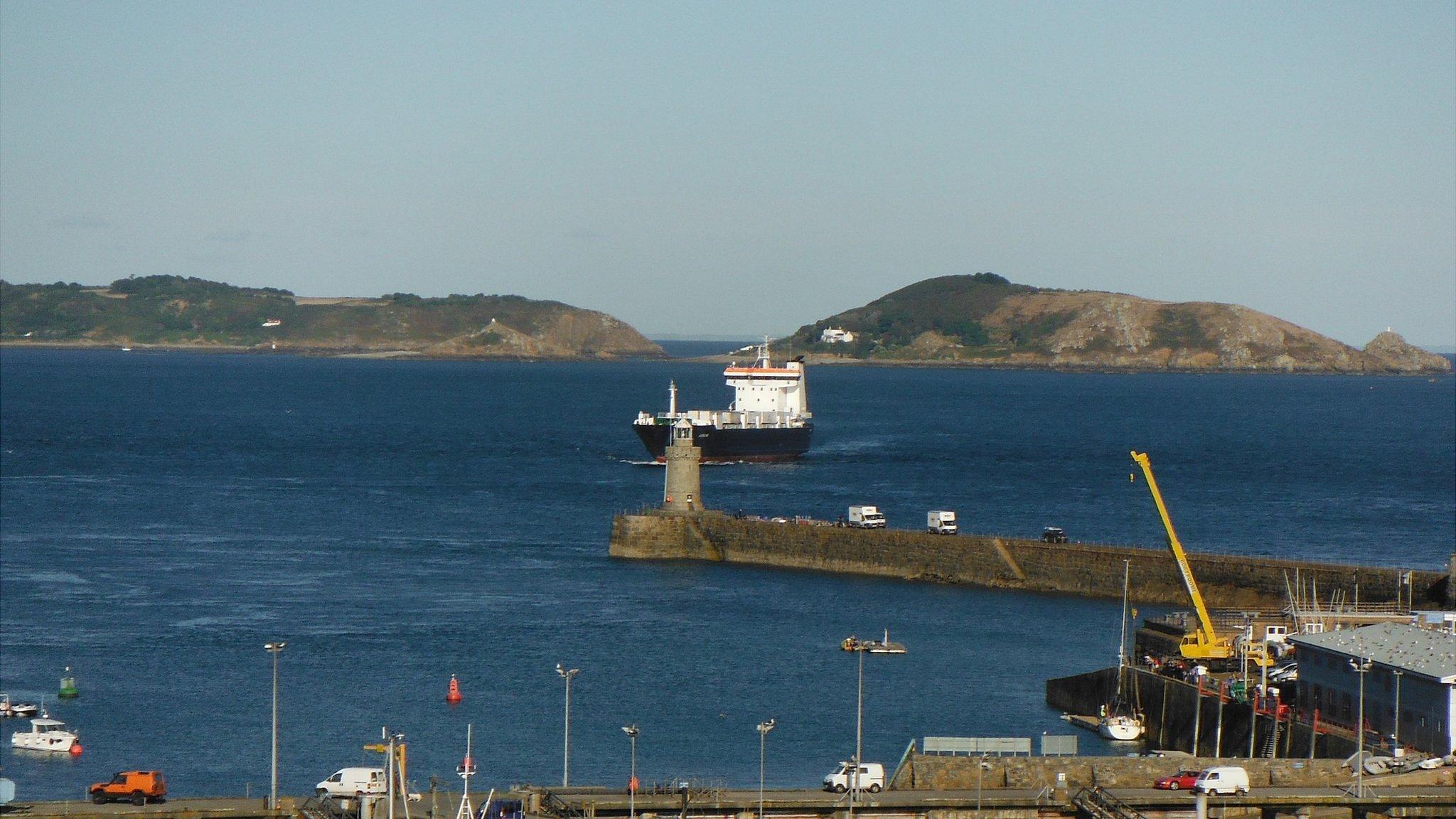 MV Arrow approaching Guernsey's St Peter Port Harbour