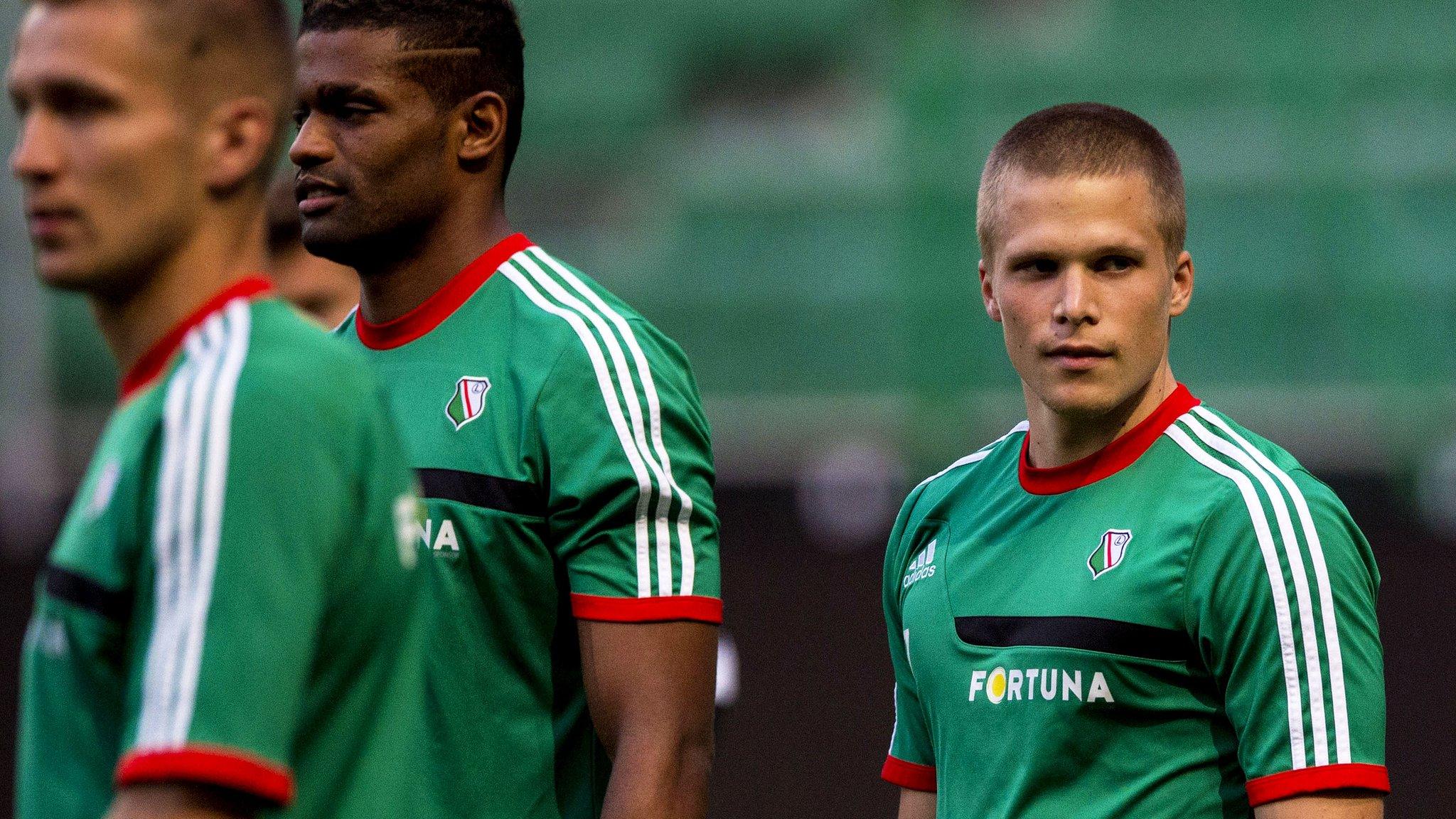 Henrik Ojamaa training with Legia Warsaw