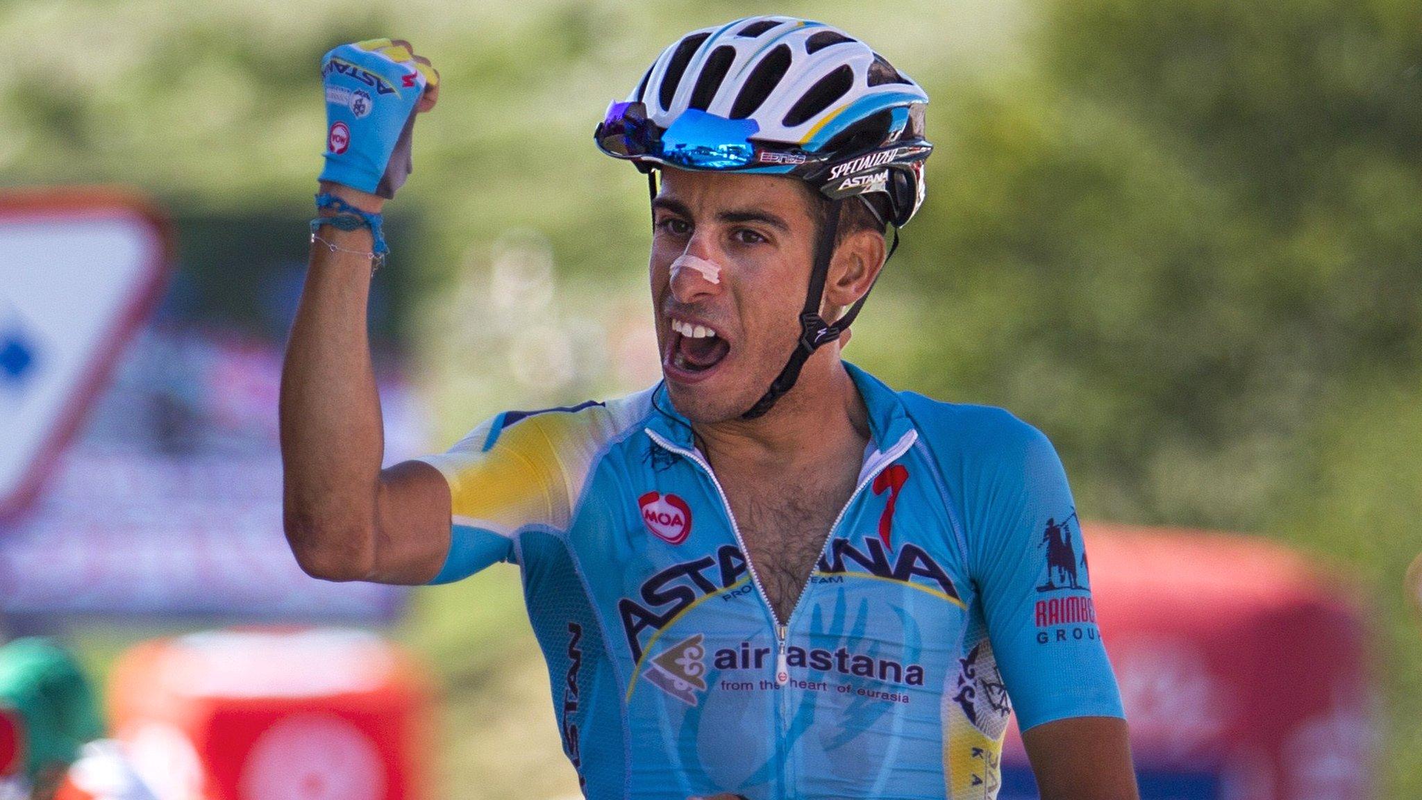 Fabio Aru wins stage 11