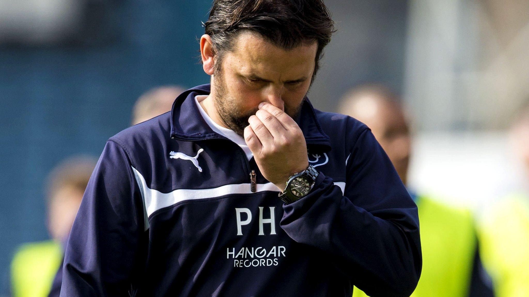 Dundee manager Paul Hartley