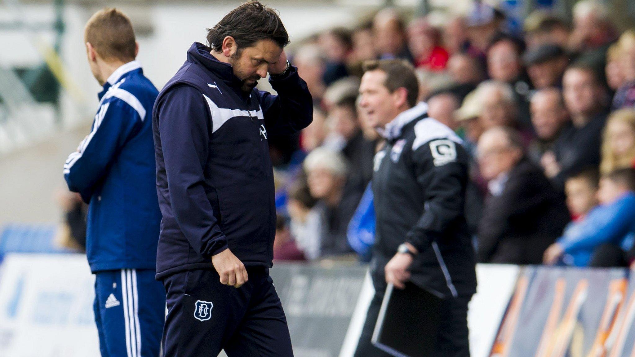 Dundee manager Paul Hartley