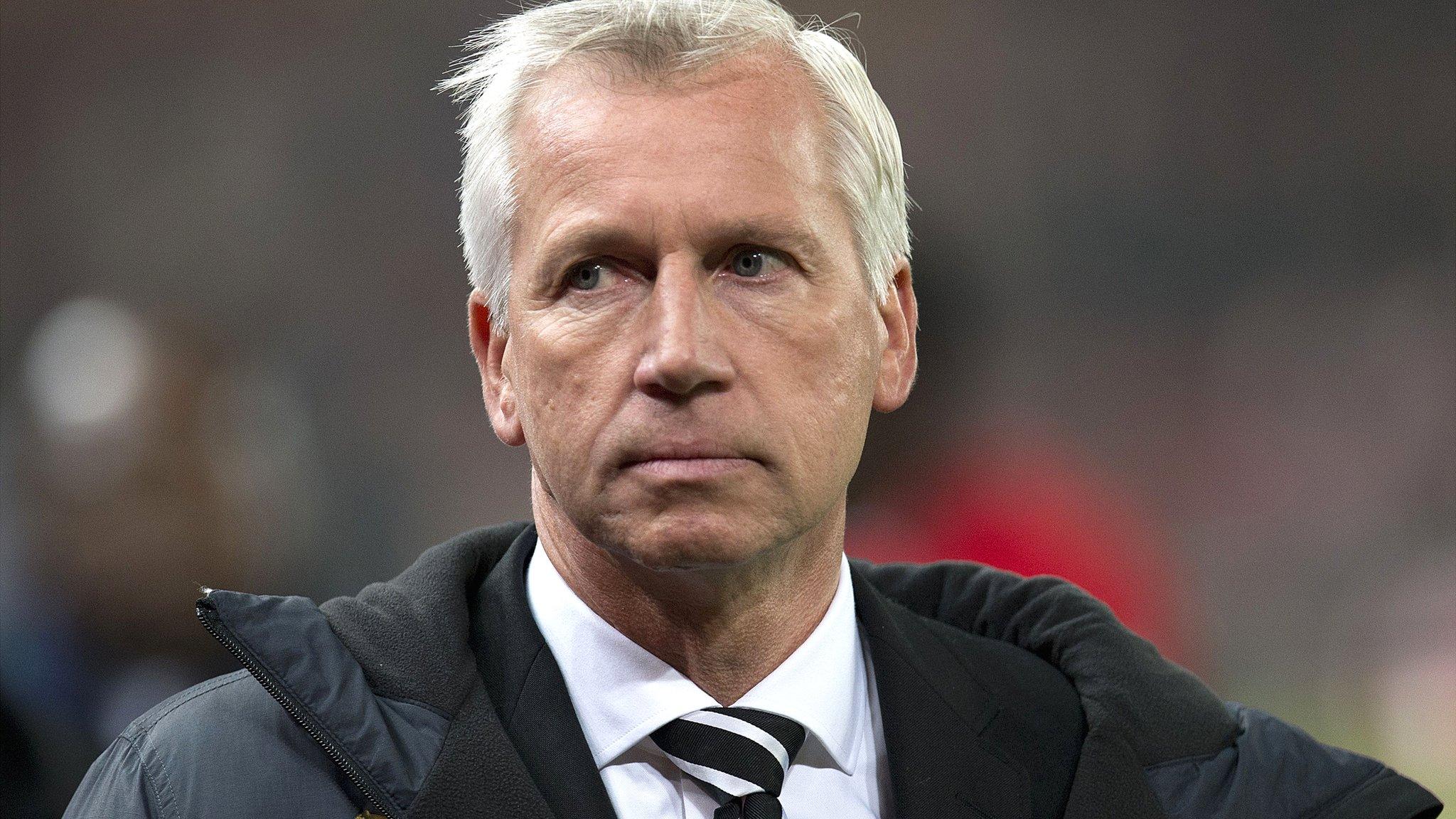 Newcastle manager Alan Pardew