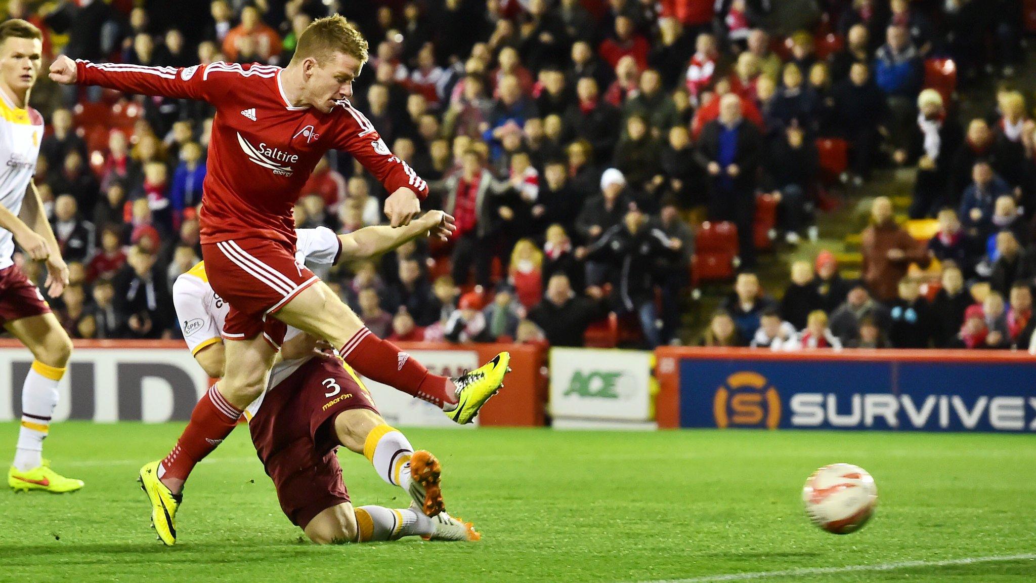 Jonny Hayes shoots Aberdeen in front