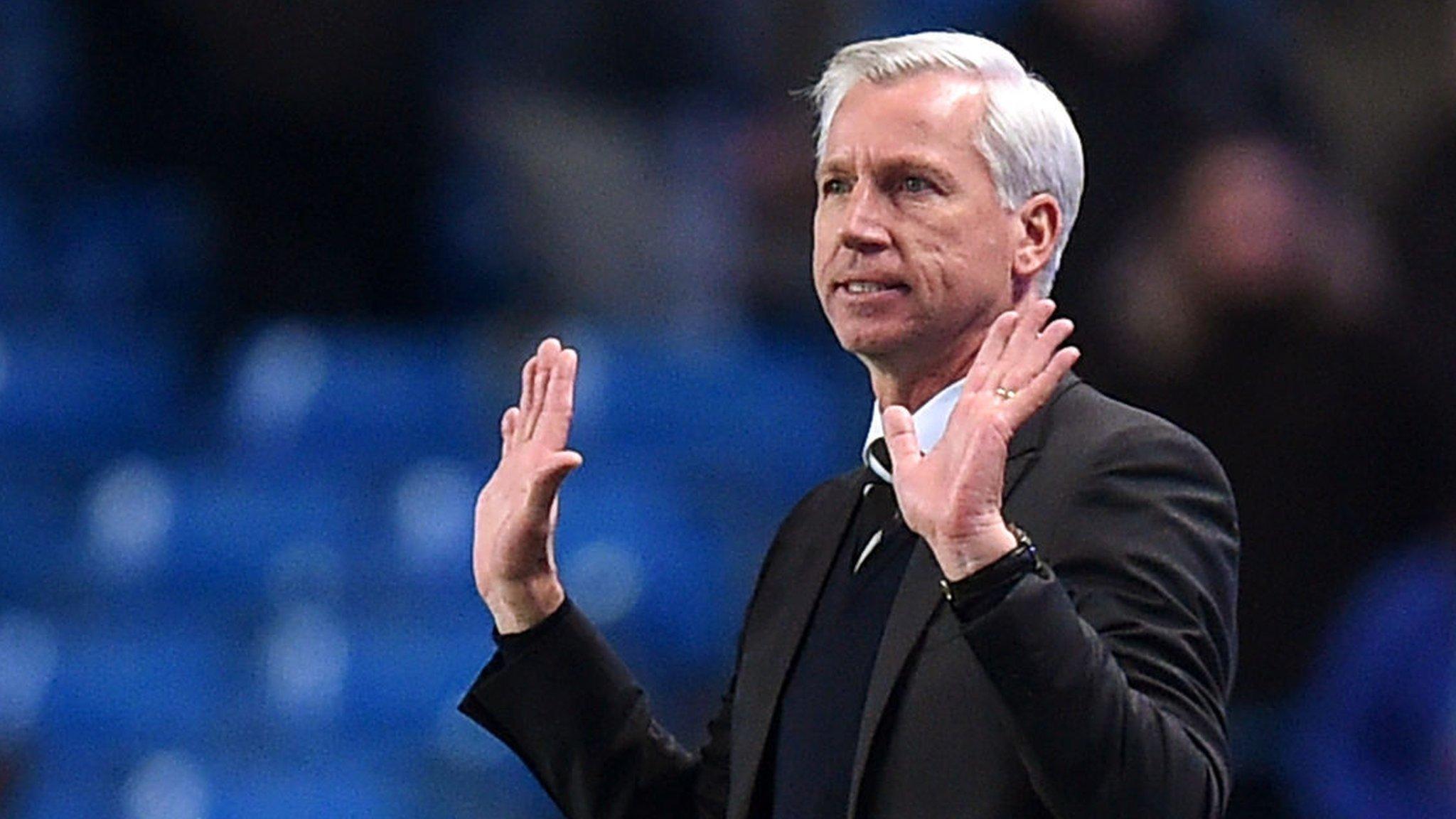 Newcastle boss Alan Pardew