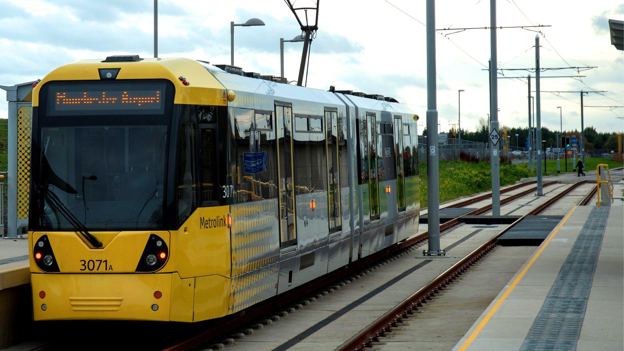 manchester airport tram