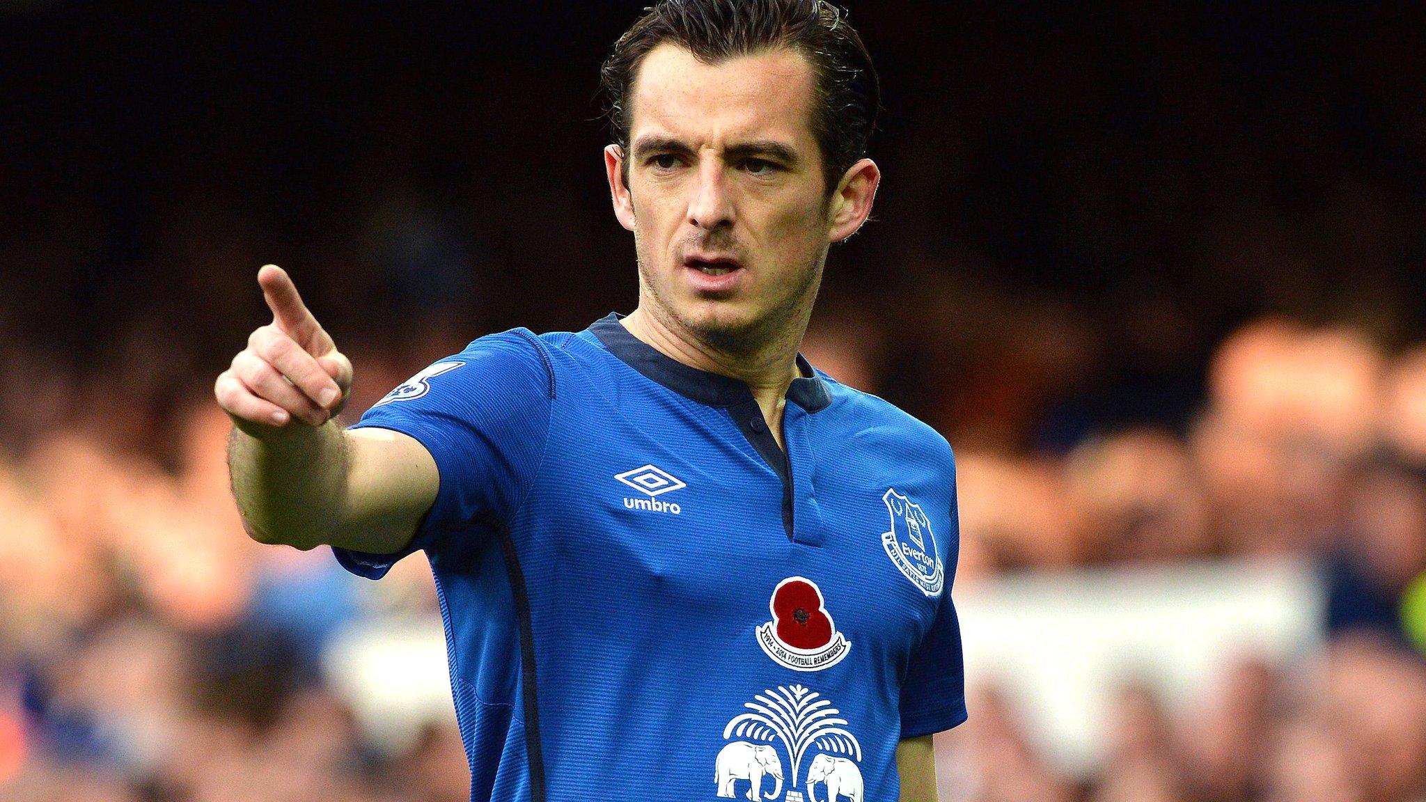 Everton full-back Leighton Baines