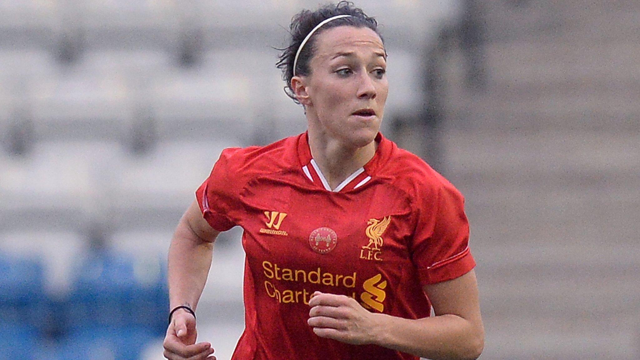 Lucy Bronze