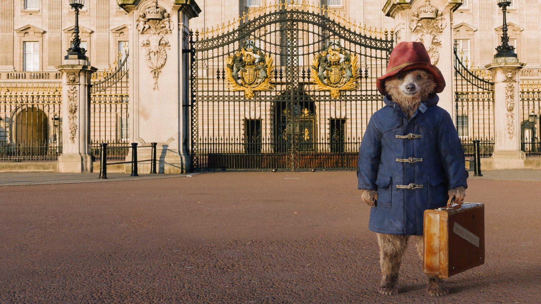 Paddington bear outside Buckingham Palace