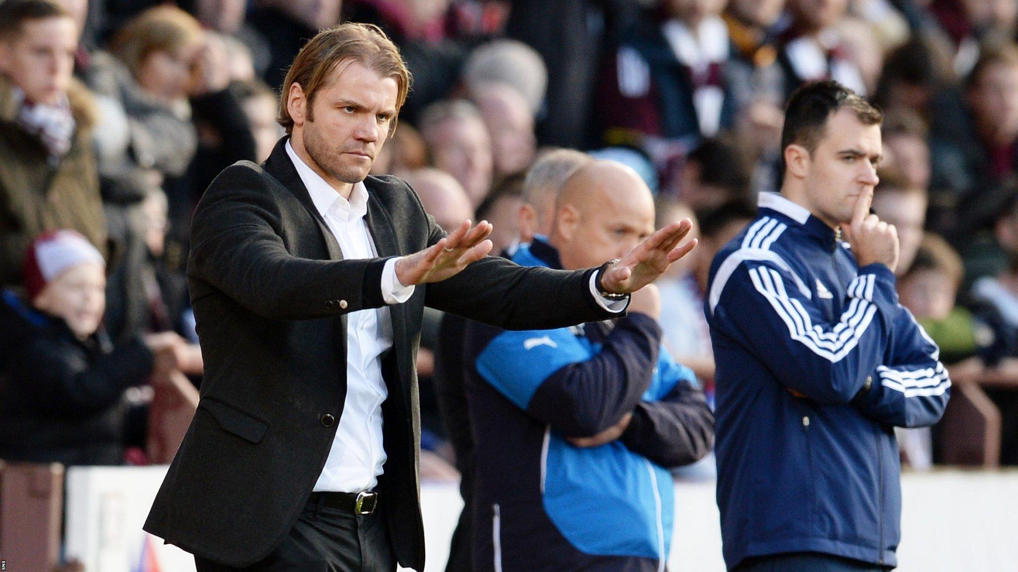 Hearts head coach Robbie Neilson