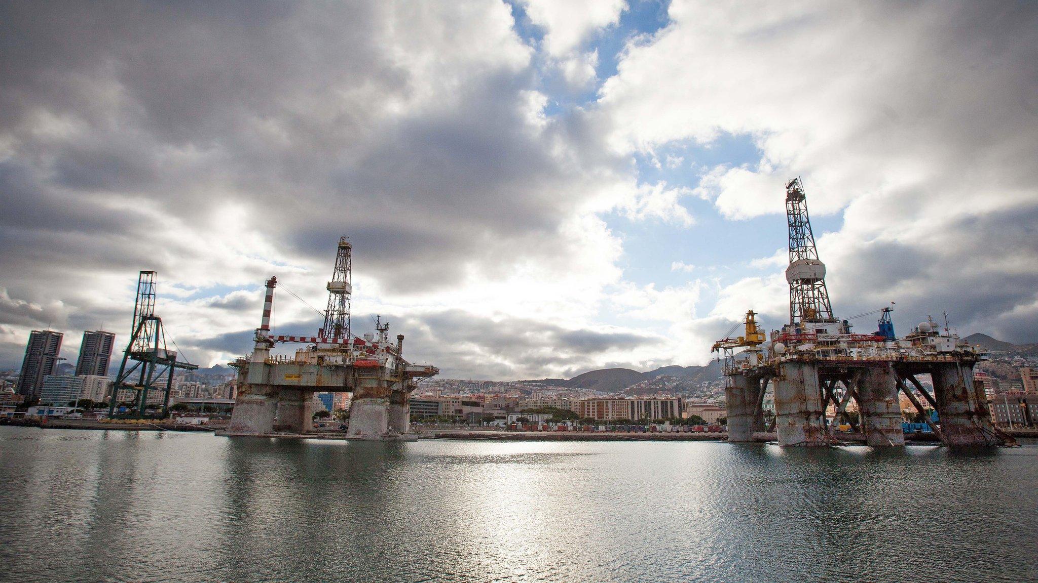 Oil rigs in Canary Islands