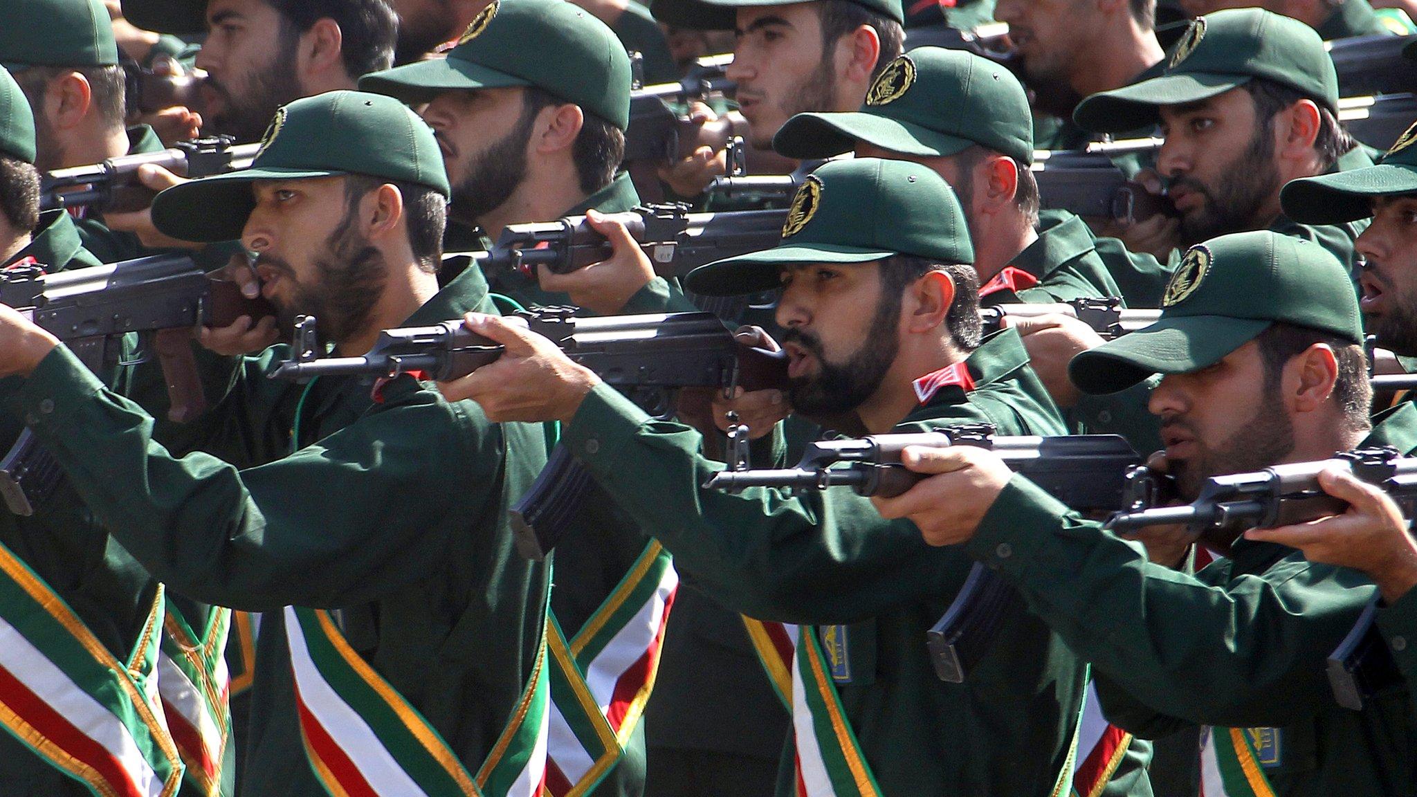 Iranian Revolutionary Guards at a military parade in Tehran (22 September 2013)