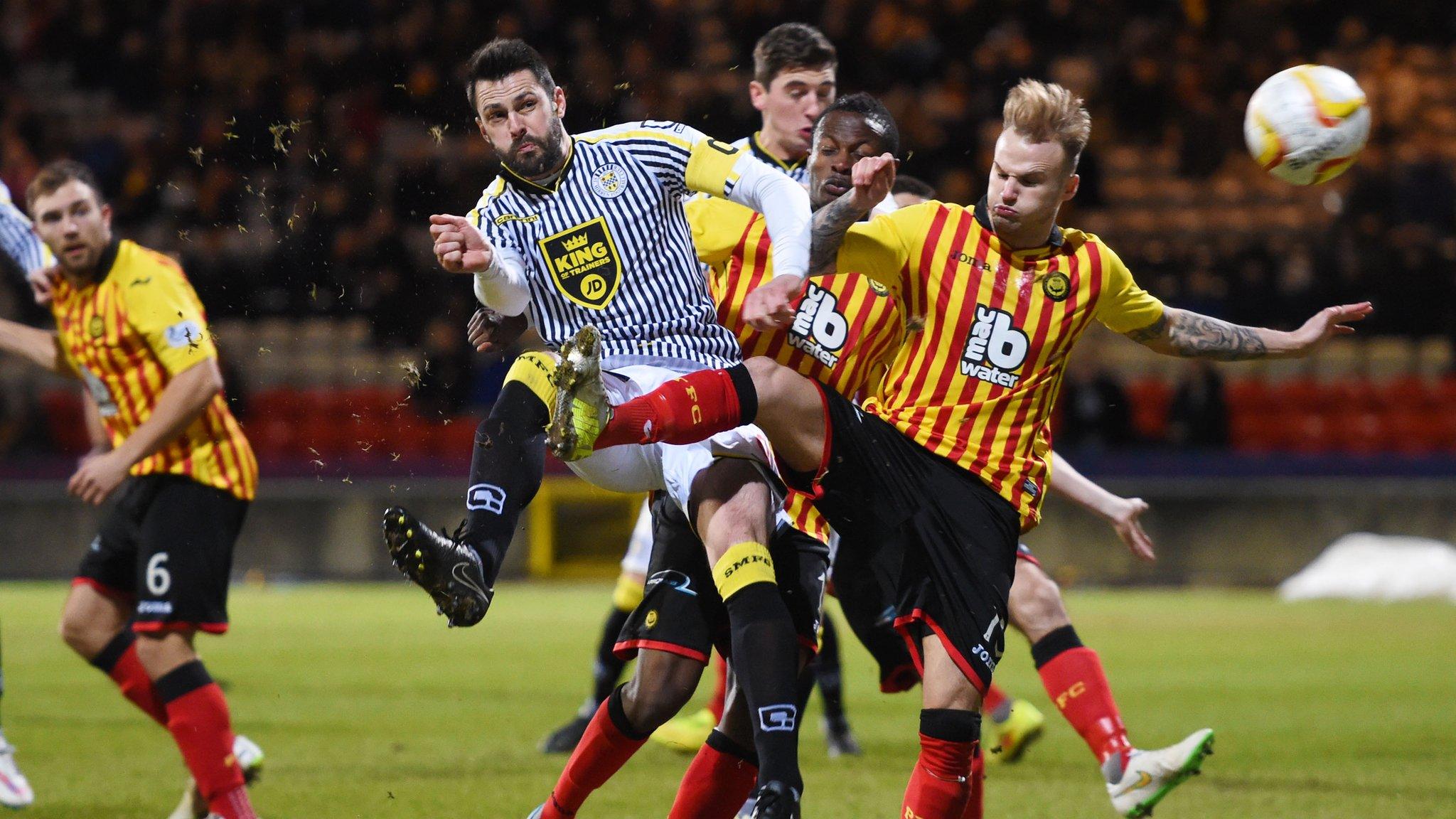 Steven Thompson returned from injury to lead the St Mirren attack