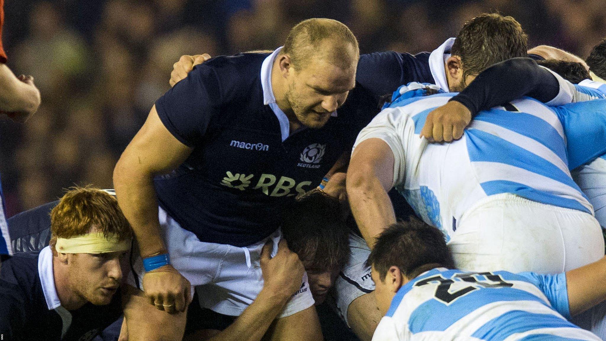 Murray packs down at tighthead during Scotland's November triumph over Argentina